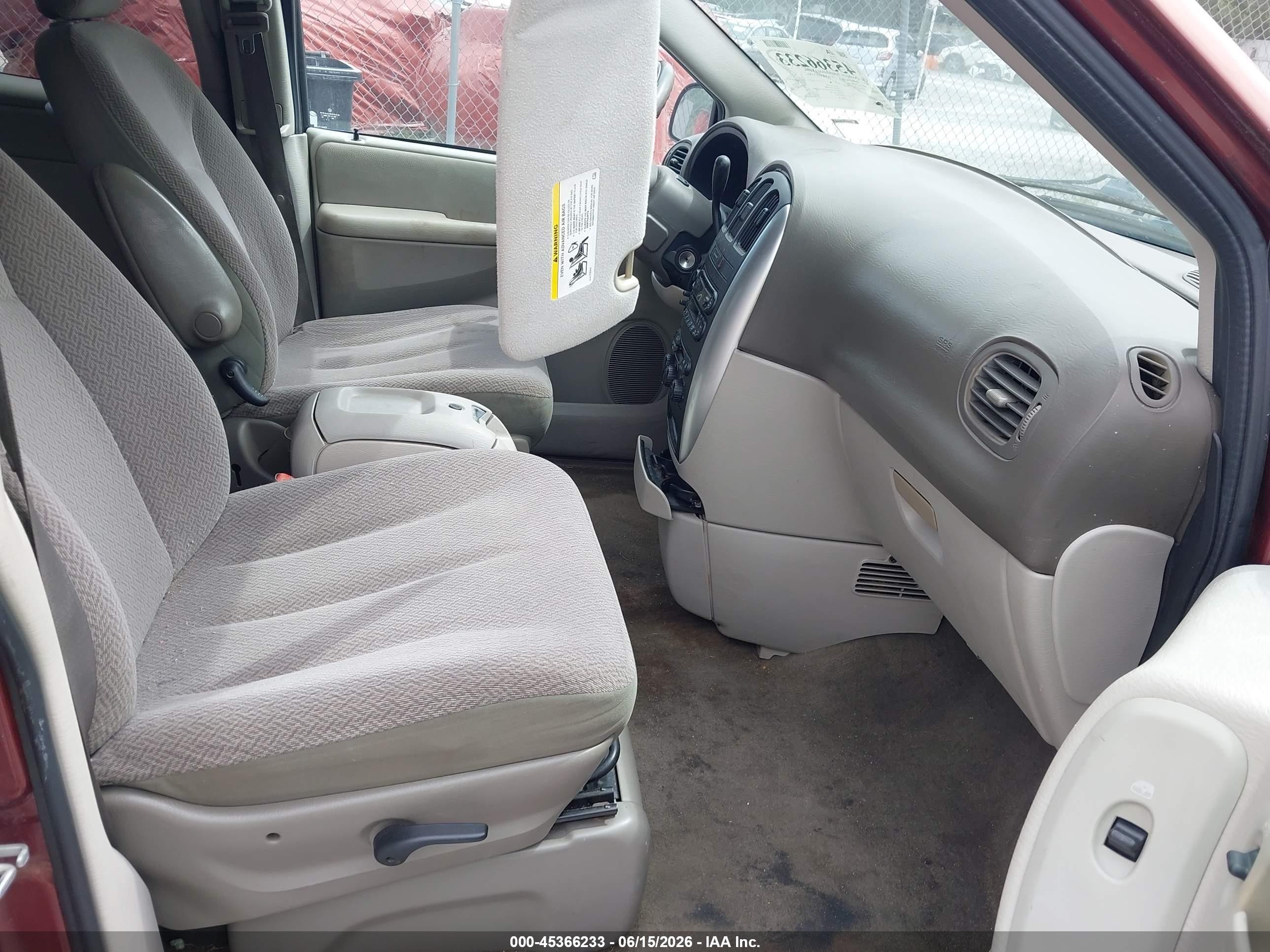 2007 Chrysler Town & Country Touring Бордовый vin: 2A8GP54L77R242546