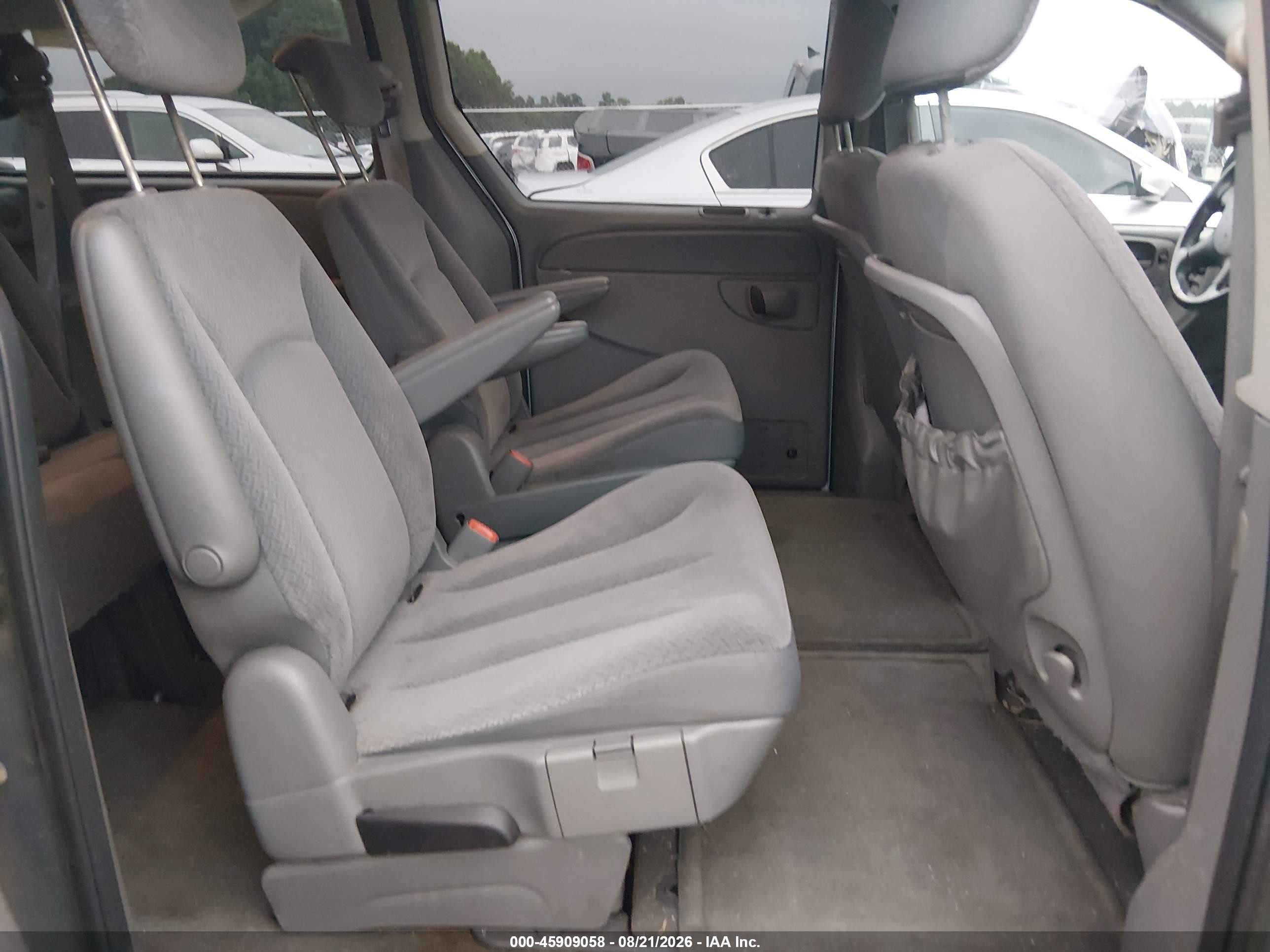 2006 Chrysler Town & Country Touring Light Blue vin: 2A8GP54L86R670544