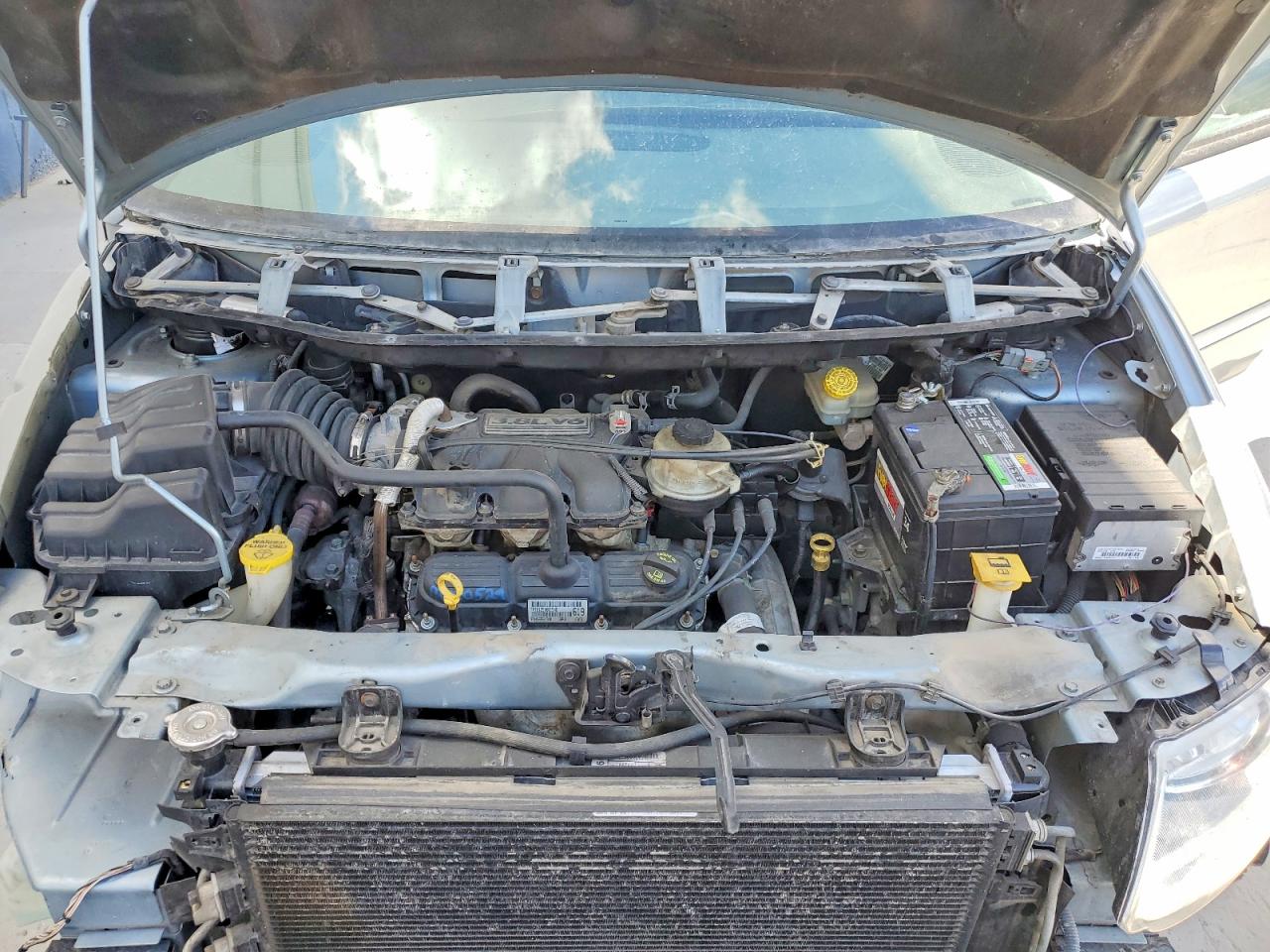 2006 Chrysler Town & Country Touring Blue vin: 2A8GP54L96R608487