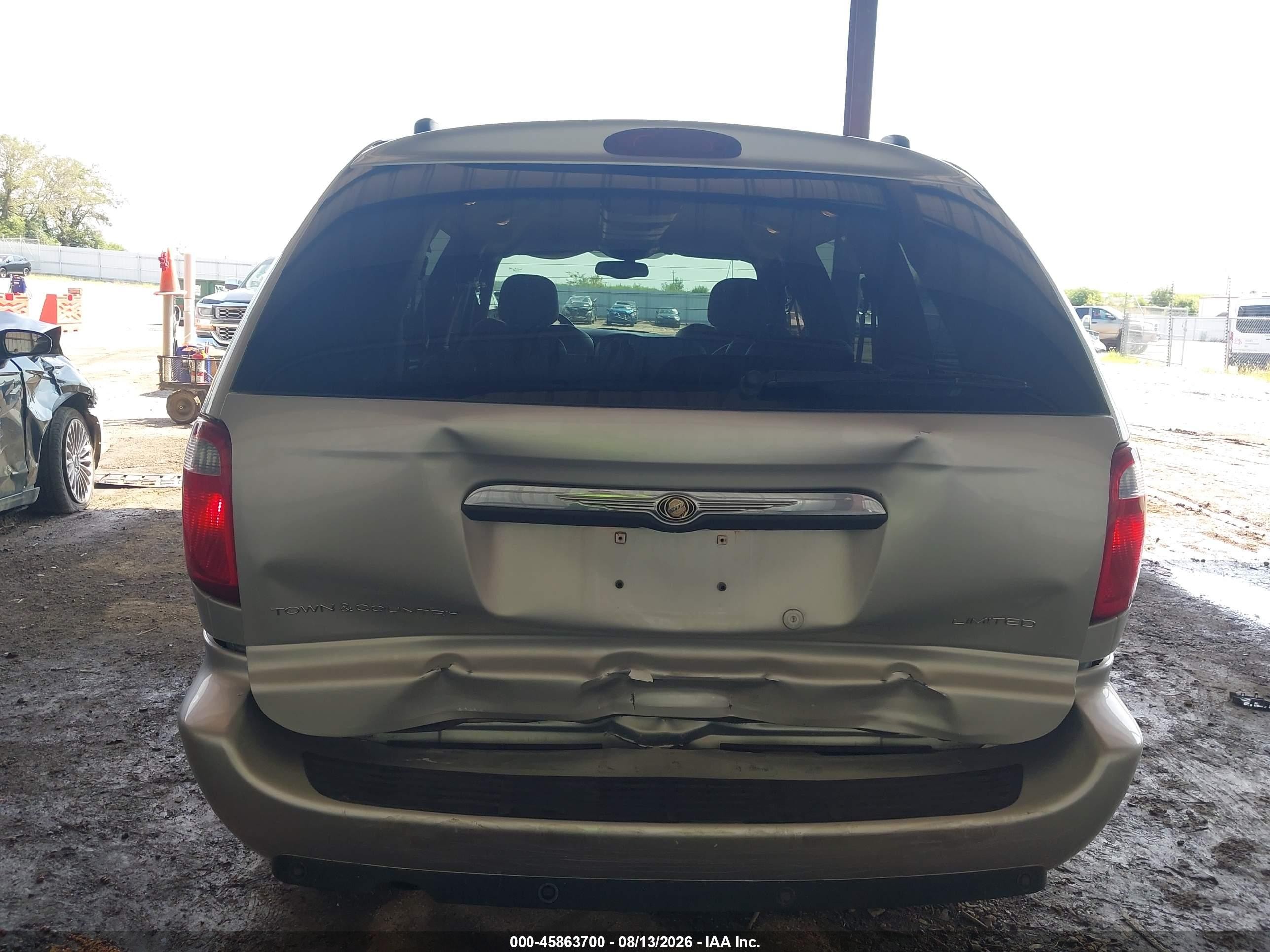 2006 Chrysler Town & Country Limited Silver vin: 2A8GP64L46R684124