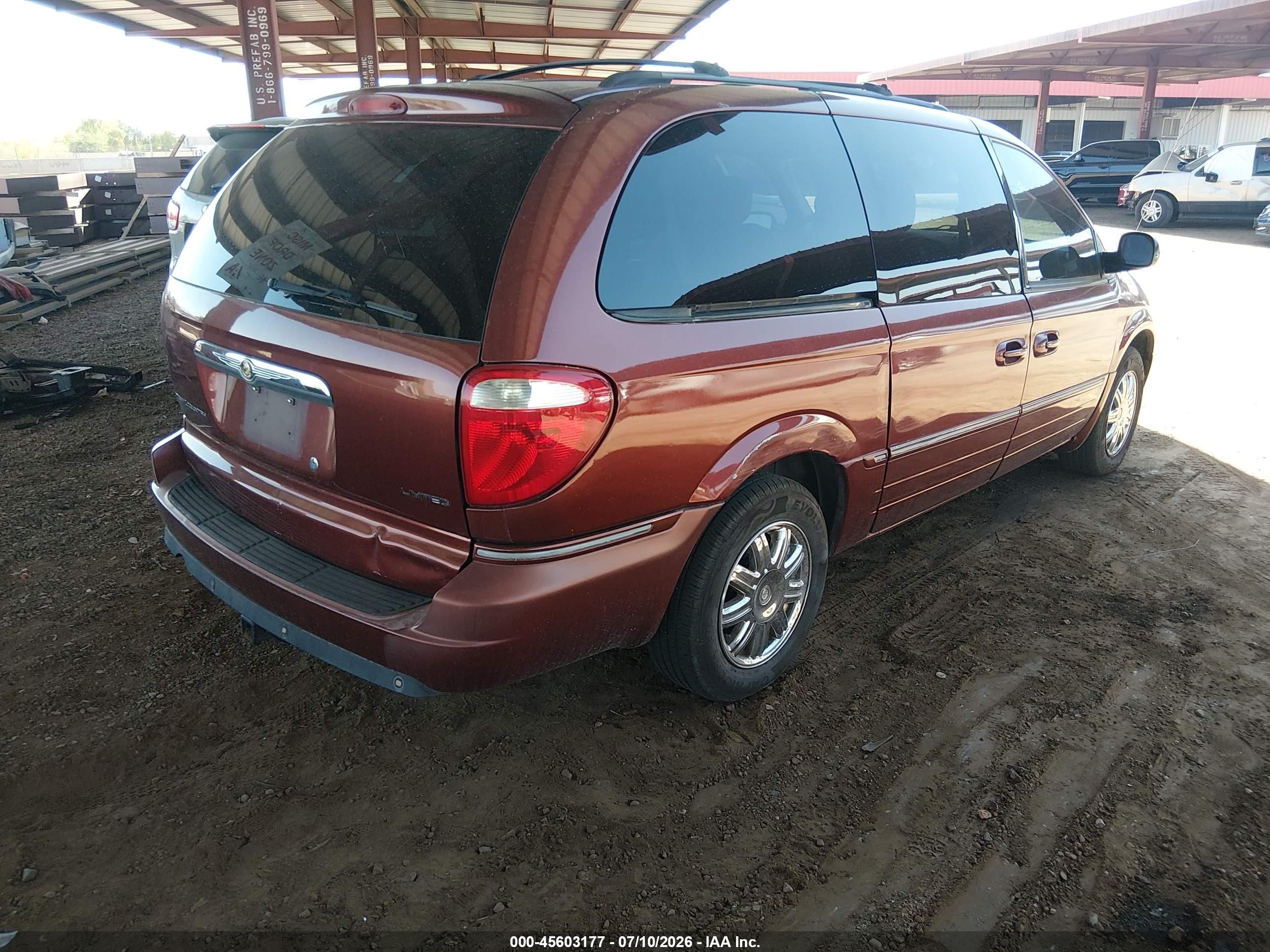 2007 Chrysler Town & Country Limited Red vin: 2A8GP64L57R359564