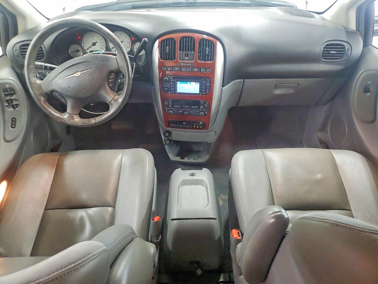 2006 Chrysler Town & Country Limited Silver vin: 2A8GP64L66R619968