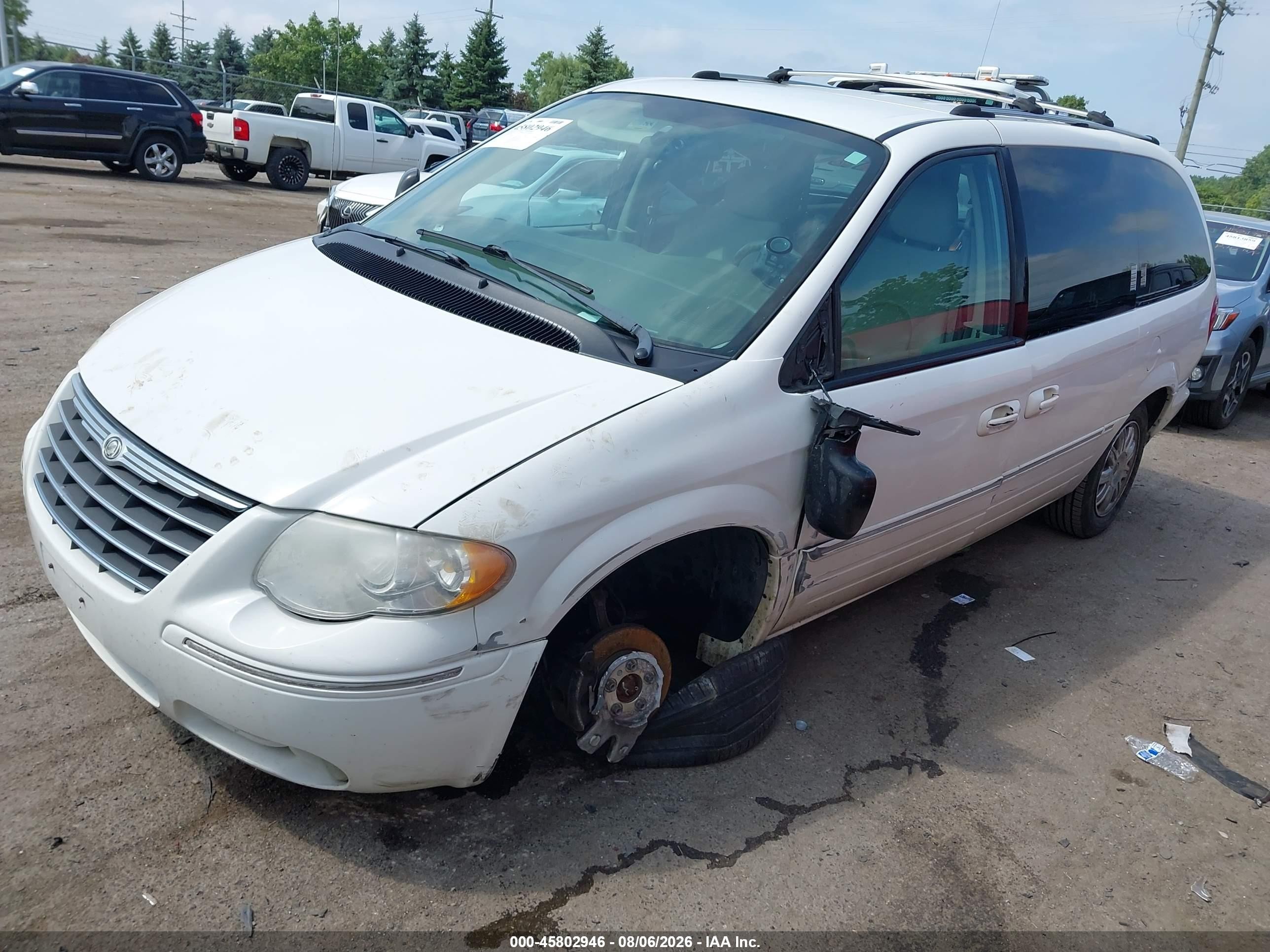 2006 Chrysler Town & Country Limited White vin: 2A8GP64L86R829245