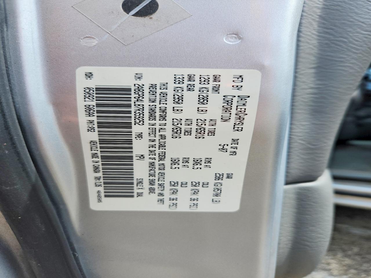 2007 Chrysler Town & Country Limited Silver vin: 2A8GP64L87R359252