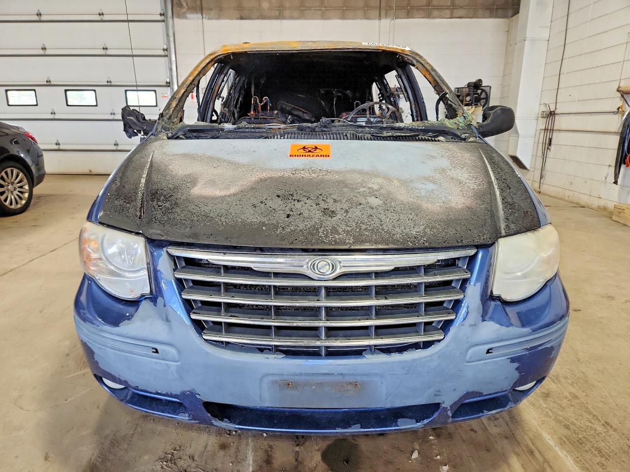 2007 Chrysler Town & Country Limited Blue vin: 2A8GP64L97R237970