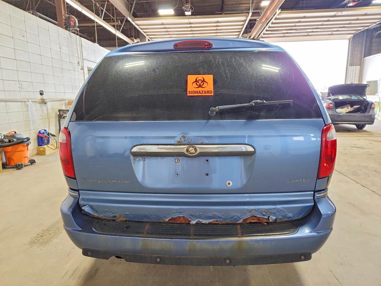 2007 Chrysler Town & Country Limited Blue vin: 2A8GP64L97R237970