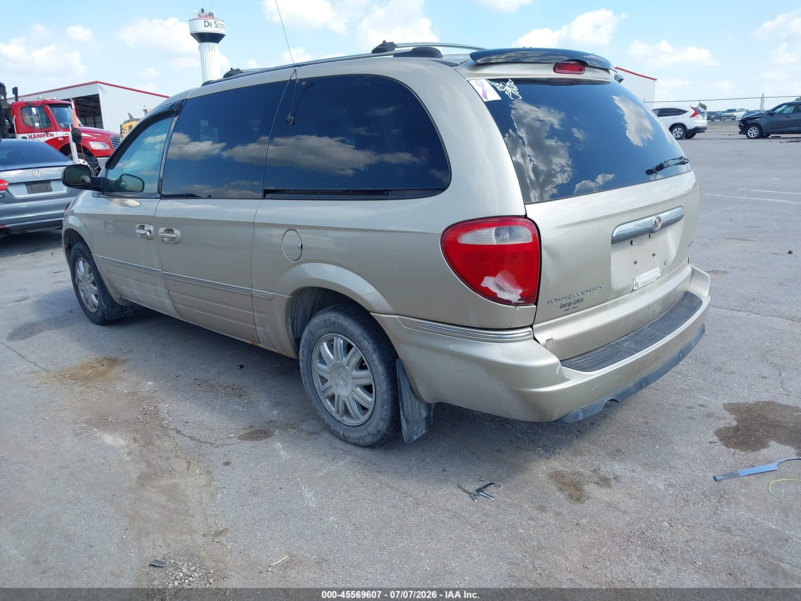 2006 Chrysler Town & Country Limited Gold vin: 2A8GP64LX6R631444