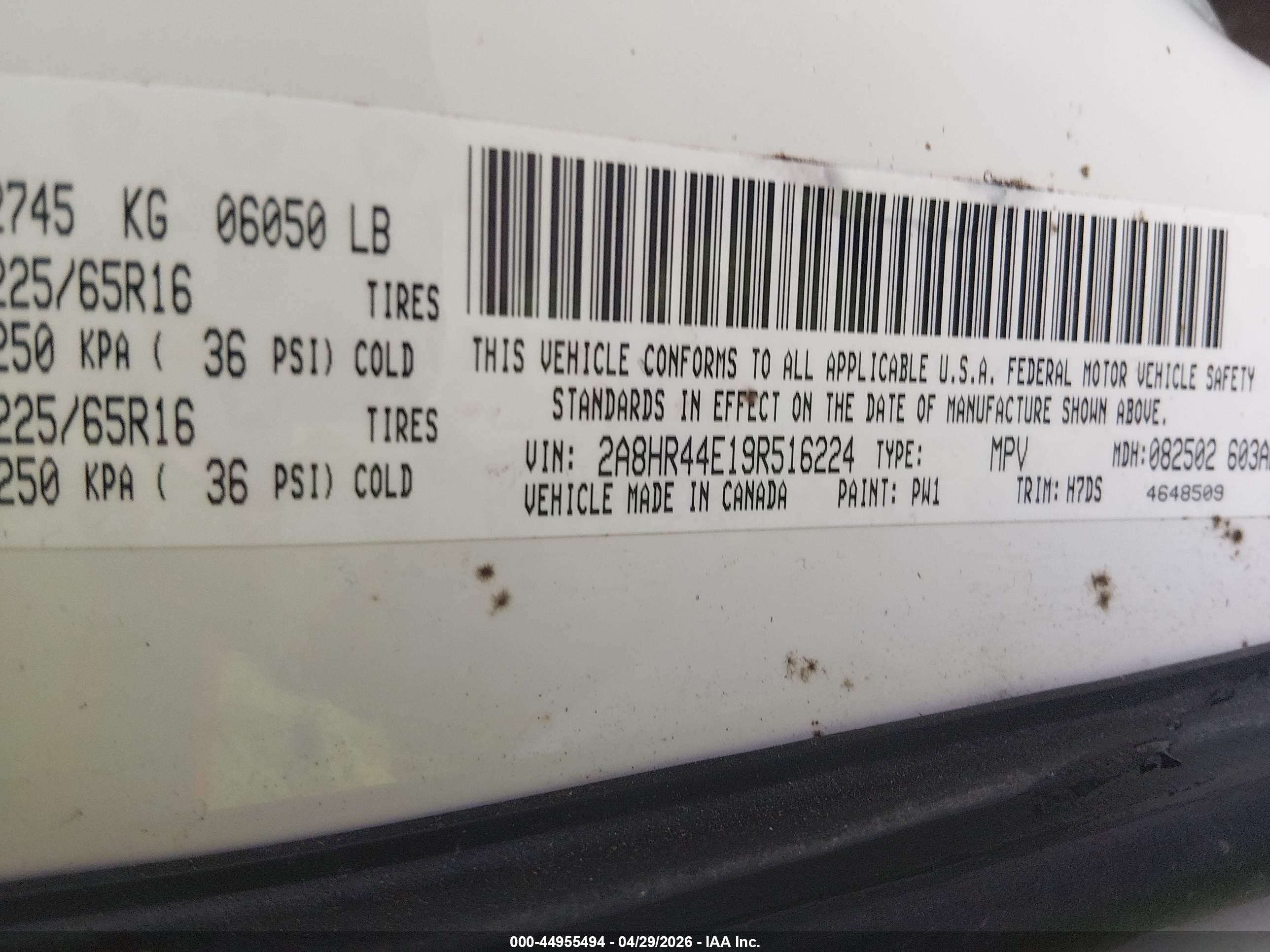 2009 Chrysler Town & Country Lx White vin: 2A8HR44E19R516224