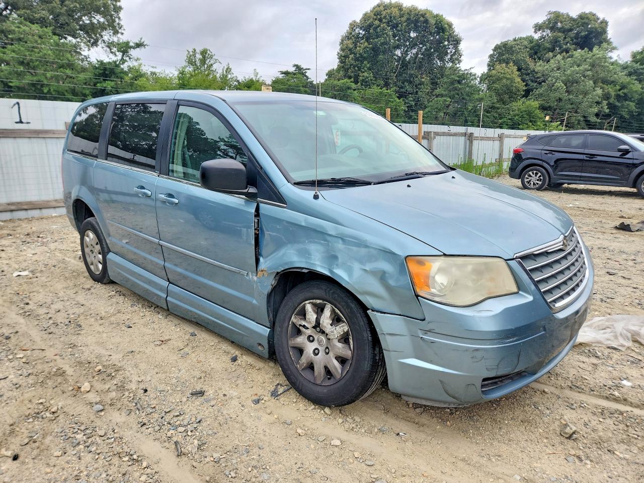 2009 Chrysler Town & Country Lx Turquoise vin: 2A8HR44E49R564977