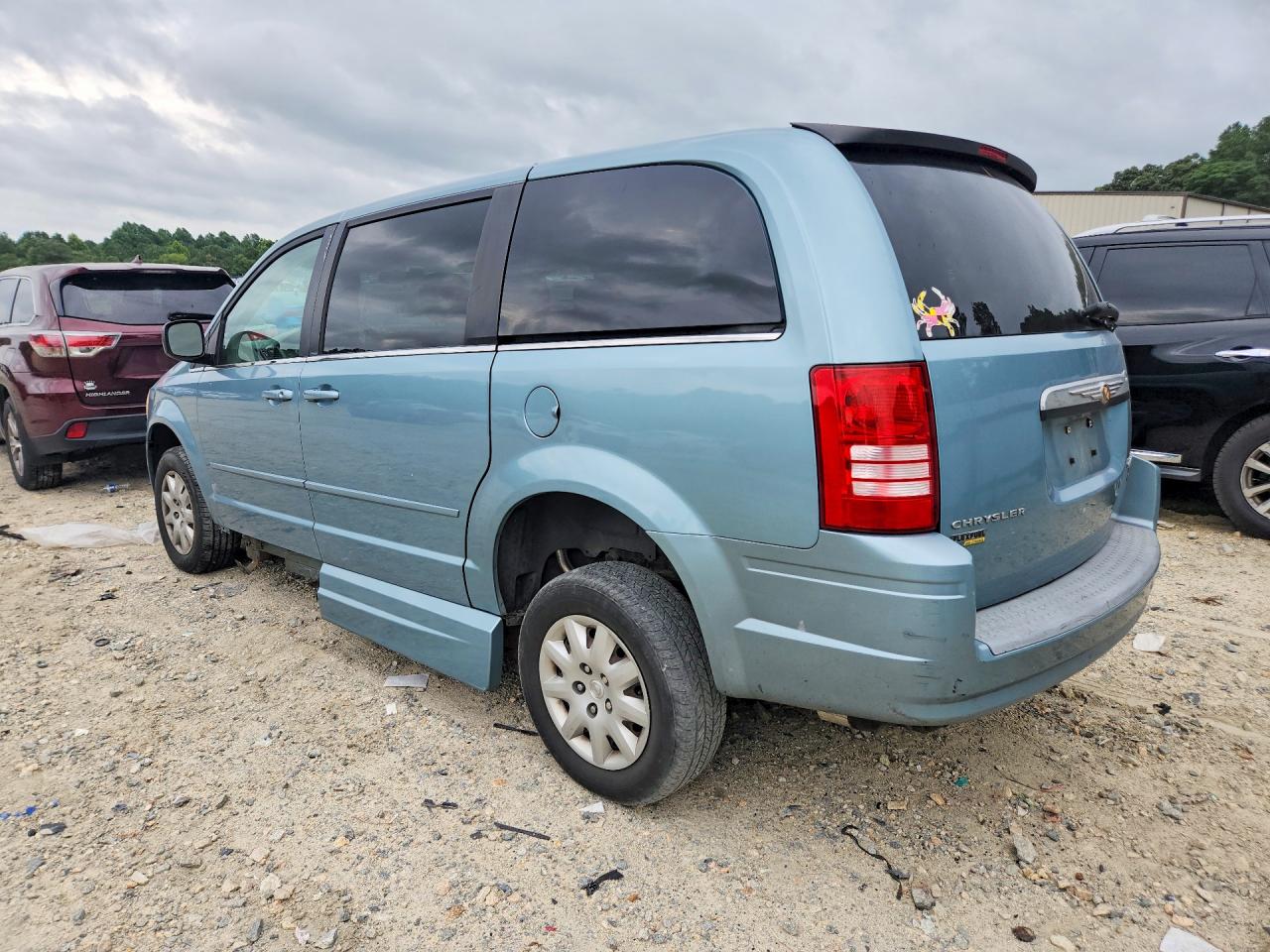 2009 Chrysler Town & Country Lx Turquoise vin: 2A8HR44E49R564977