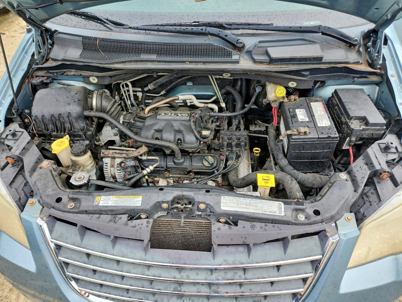 2009 Chrysler Town & Country Lx Turquoise vin: 2A8HR44E49R564977