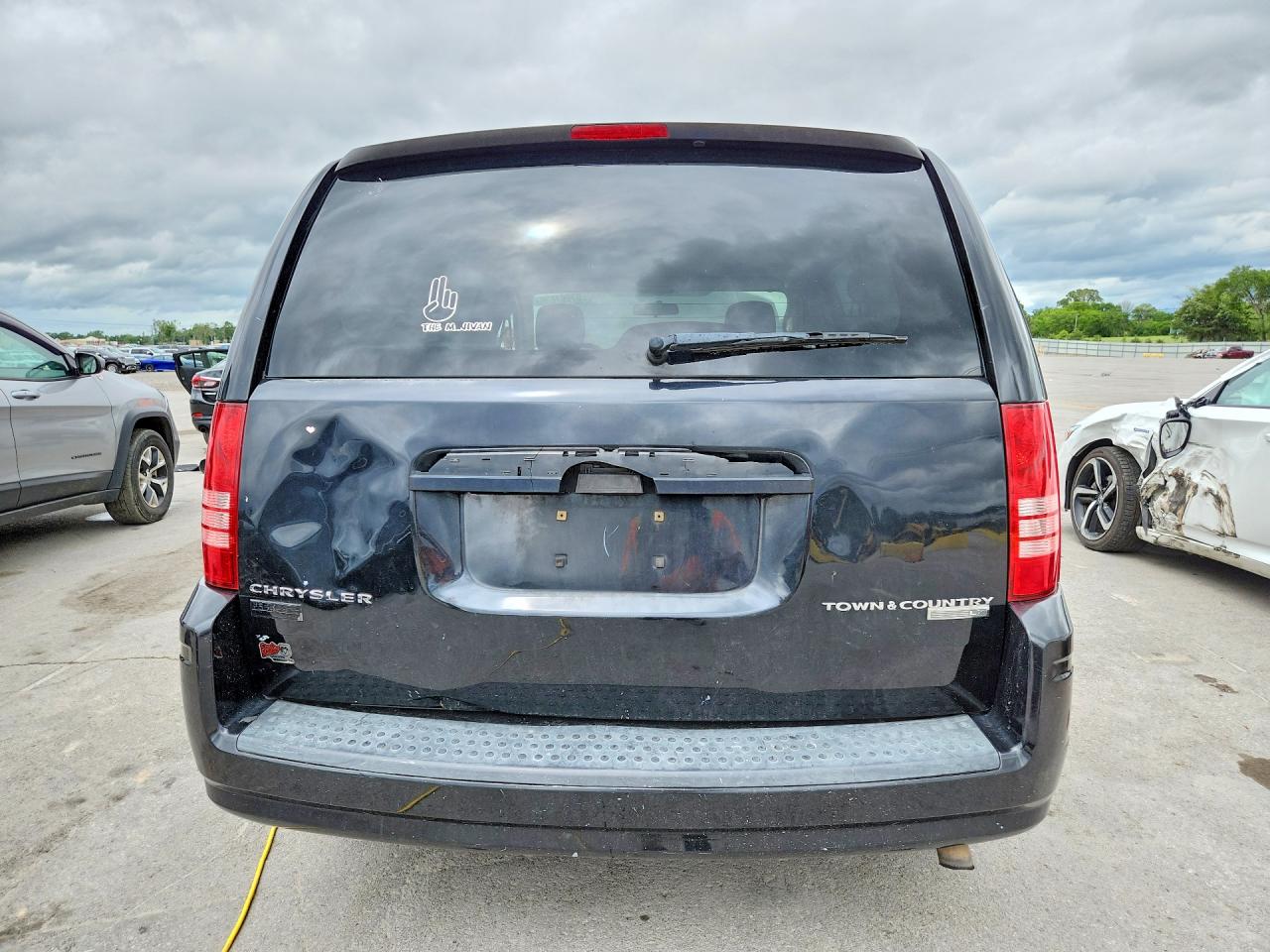 2009 Chrysler Town & Country Lx Black vin: 2A8HR44E69R540079
