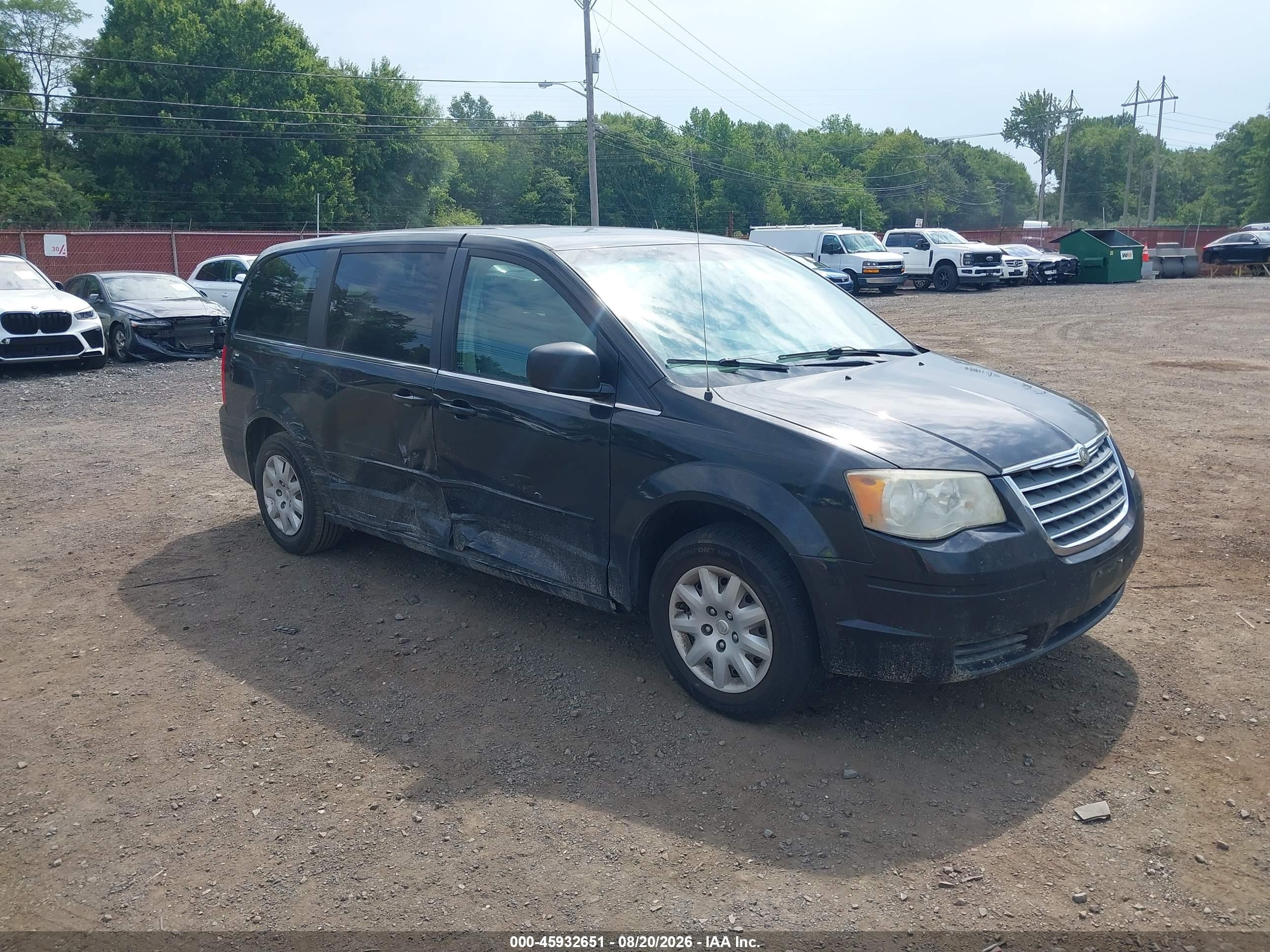 2009 Chrysler Town & Country Lx Black vin: 2A8HR44E89R606910