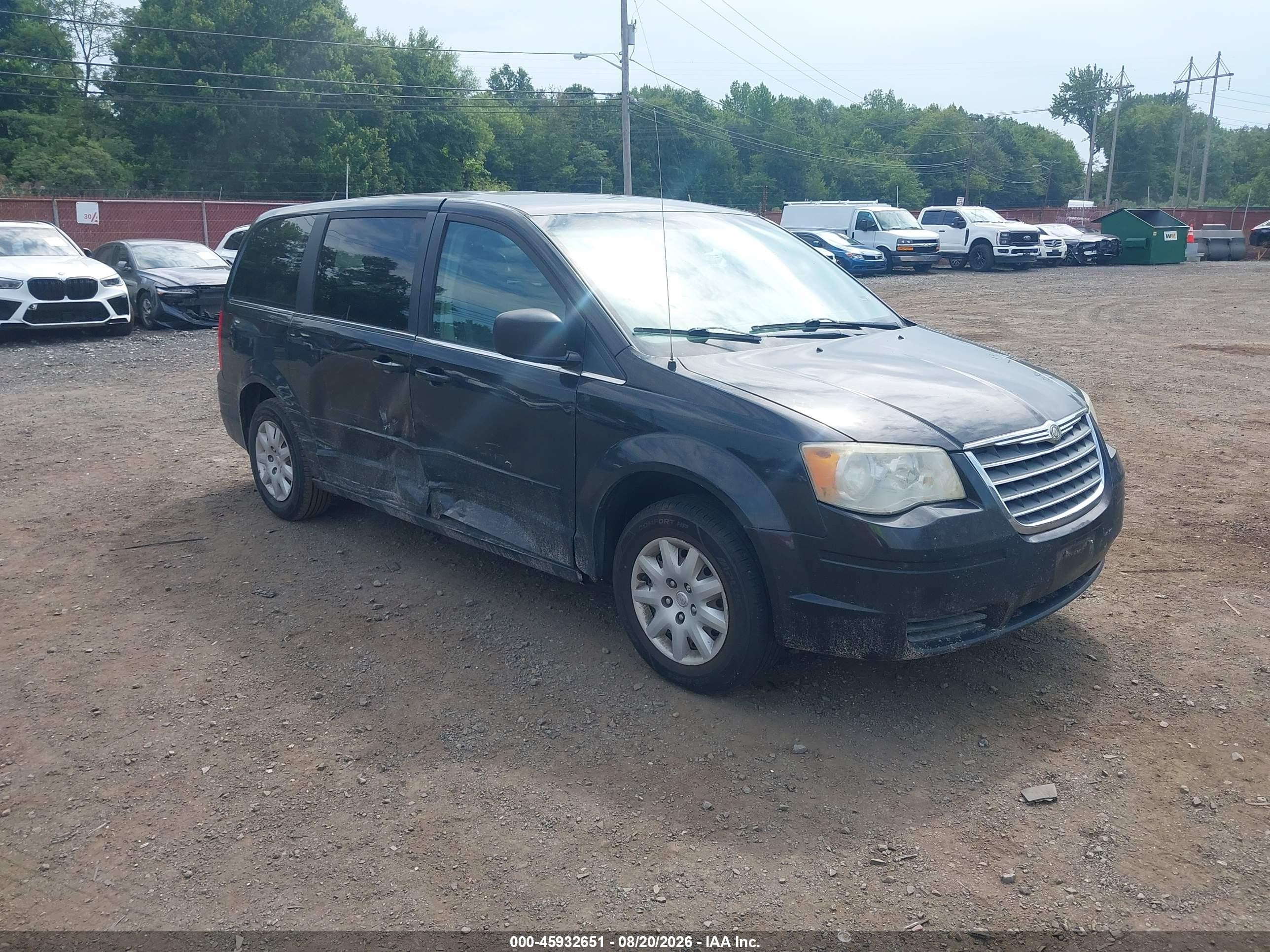 2009 Chrysler Town & Country Lx Black vin: 2A8HR44E89R606910
