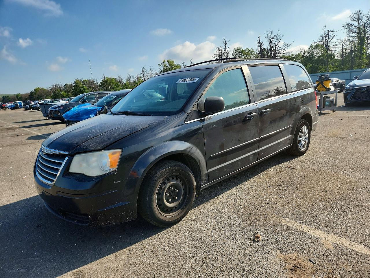 2009 Chrysler Town & Country Lx Black vin: 2A8HR44EX9R652903