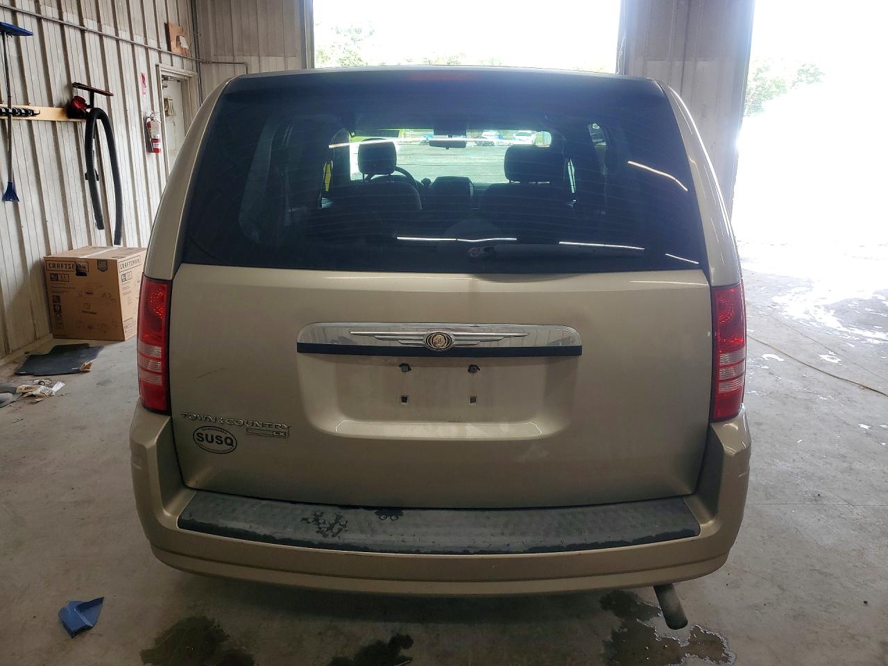 2008 Chrysler Town & Country Lx Gold vin: 2A8HR44H28R621587