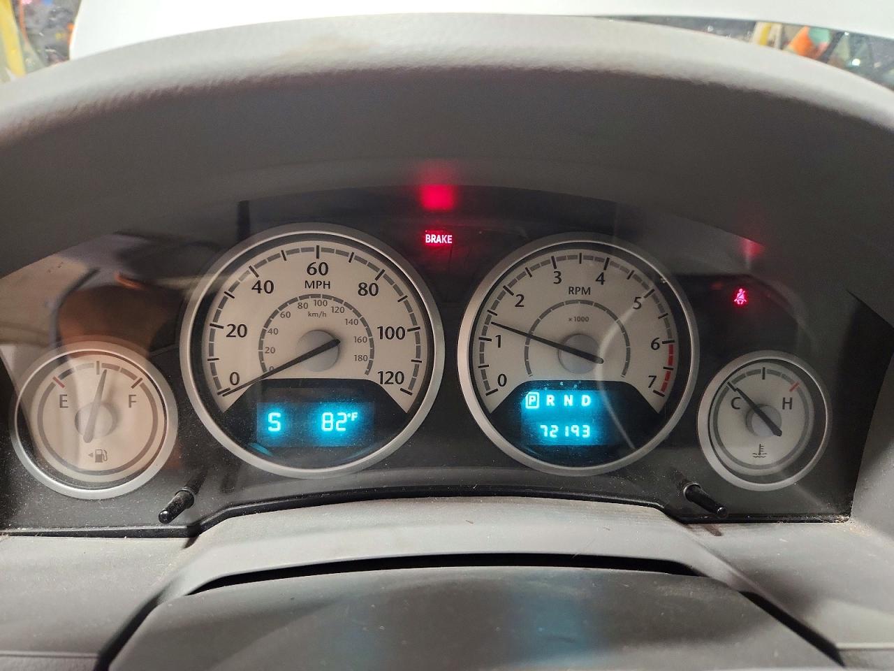 2008 Chrysler Town & Country Lx Silver vin: 2A8HR44H38R778061