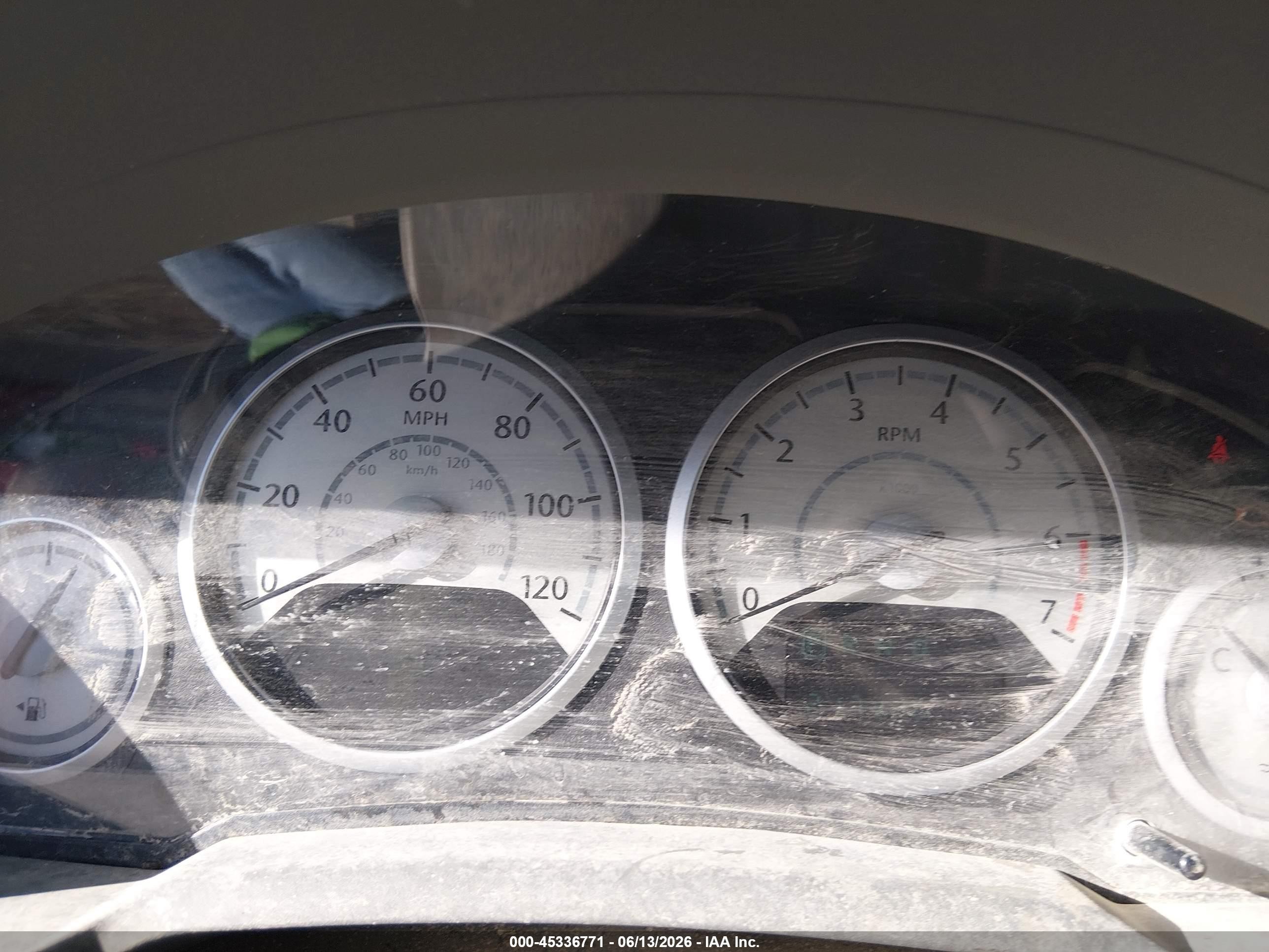 2008 Chrysler Town & Country Lx Silver vin: 2A8HR44H78R674964