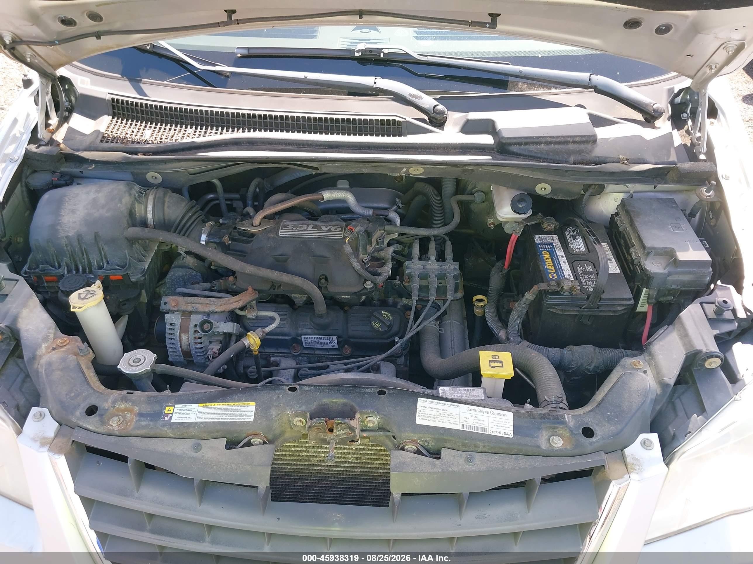 2008 Chrysler Town & Country Lx Silver vin: 2A8HR44H98R768845