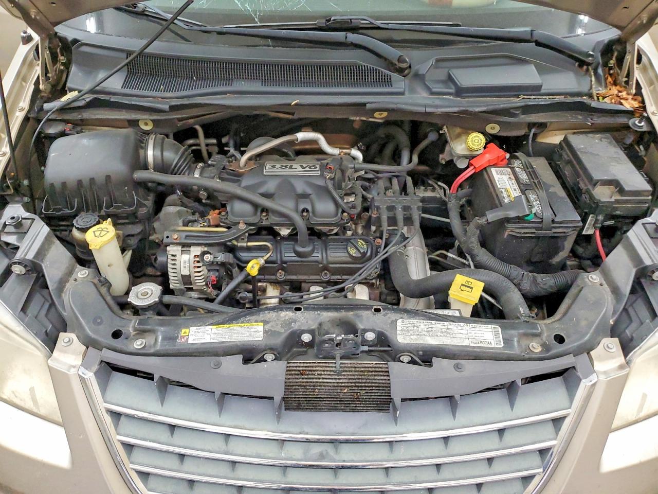 2009 Chrysler Town & Country Touring Gold vin: 2A8HR54109R635160