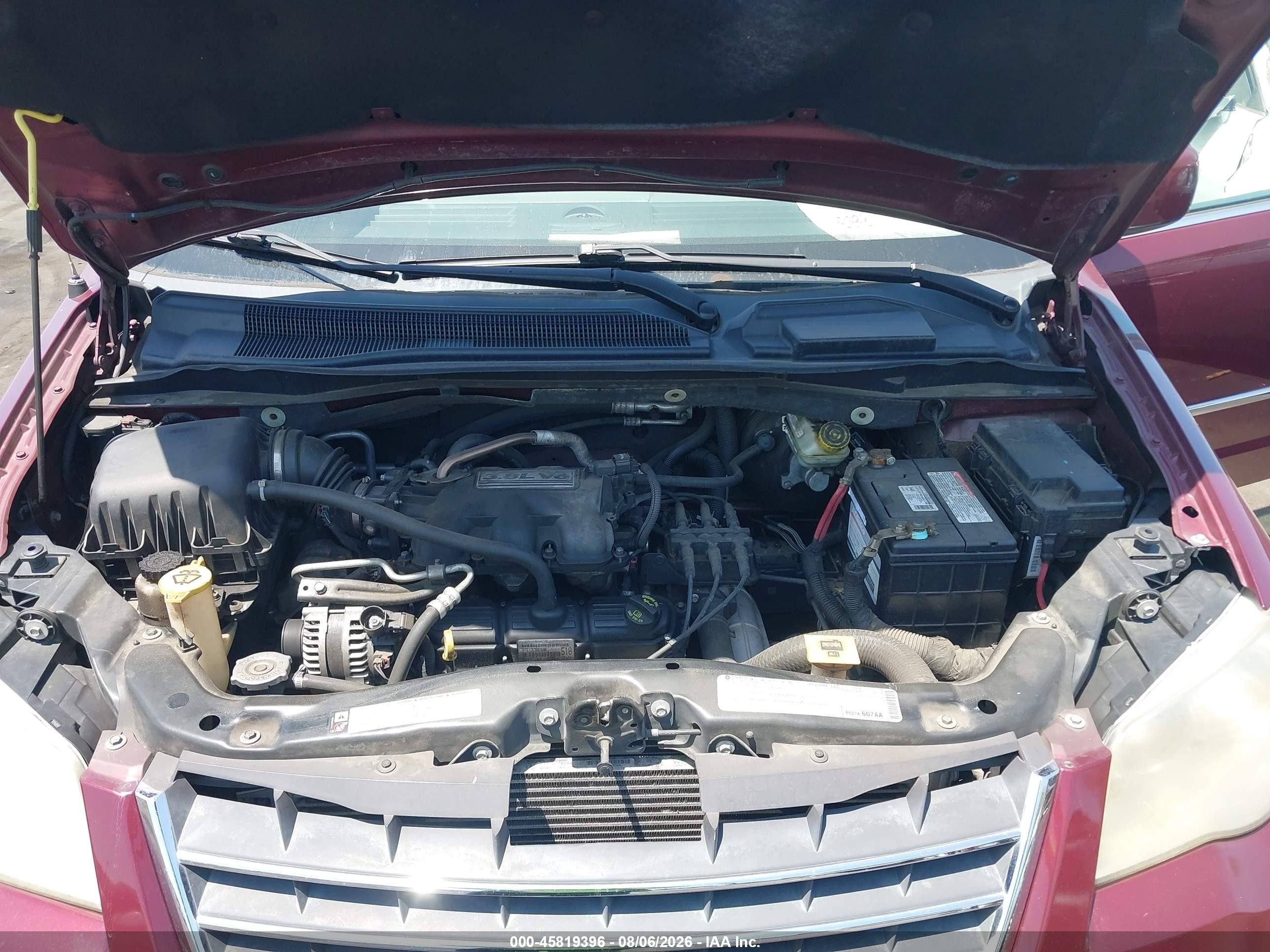 2009 Chrysler Town & Country Touring Burgundy vin: 2A8HR54129R522410
