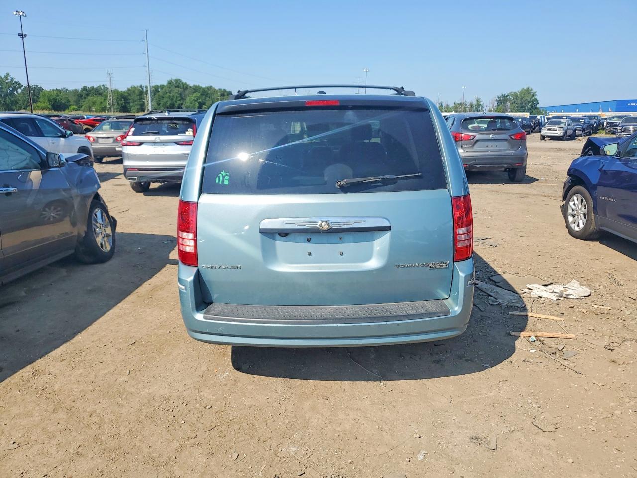 2009 Chrysler Town & Country Touring Синий vin: 2A8HR54139R626694