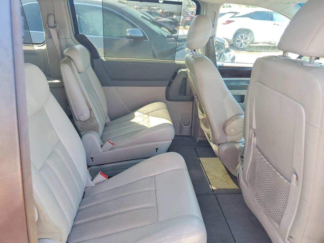 2009 Chrysler Town & Country Touring Синий vin: 2A8HR54139R626694