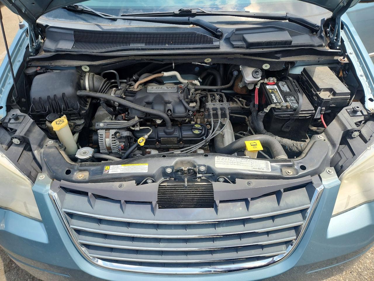 2009 Chrysler Town & Country Touring Blue vin: 2A8HR54159R635607