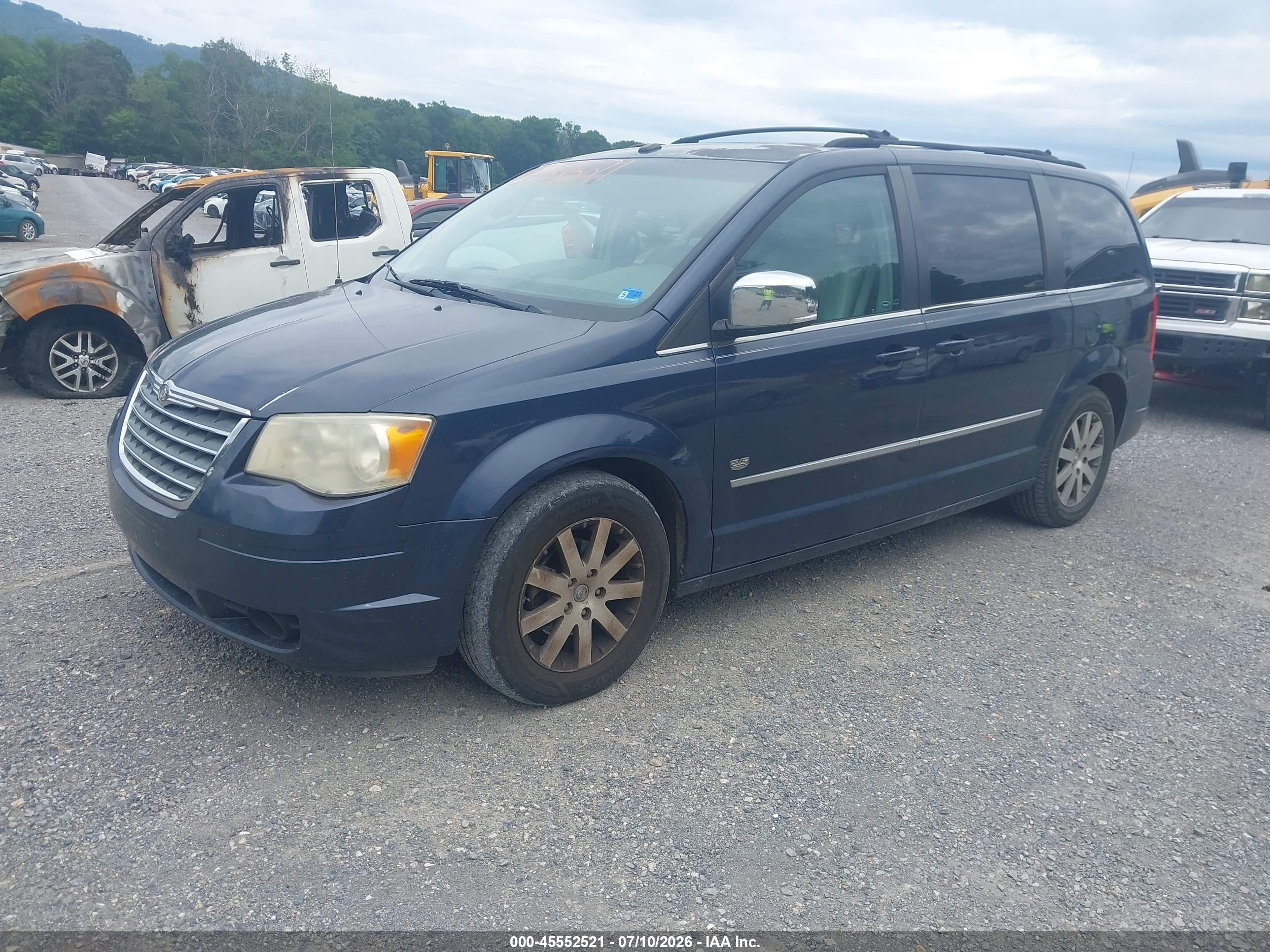 2009 Chrysler Town & Country Touring Blue vin: 2A8HR54169R676943