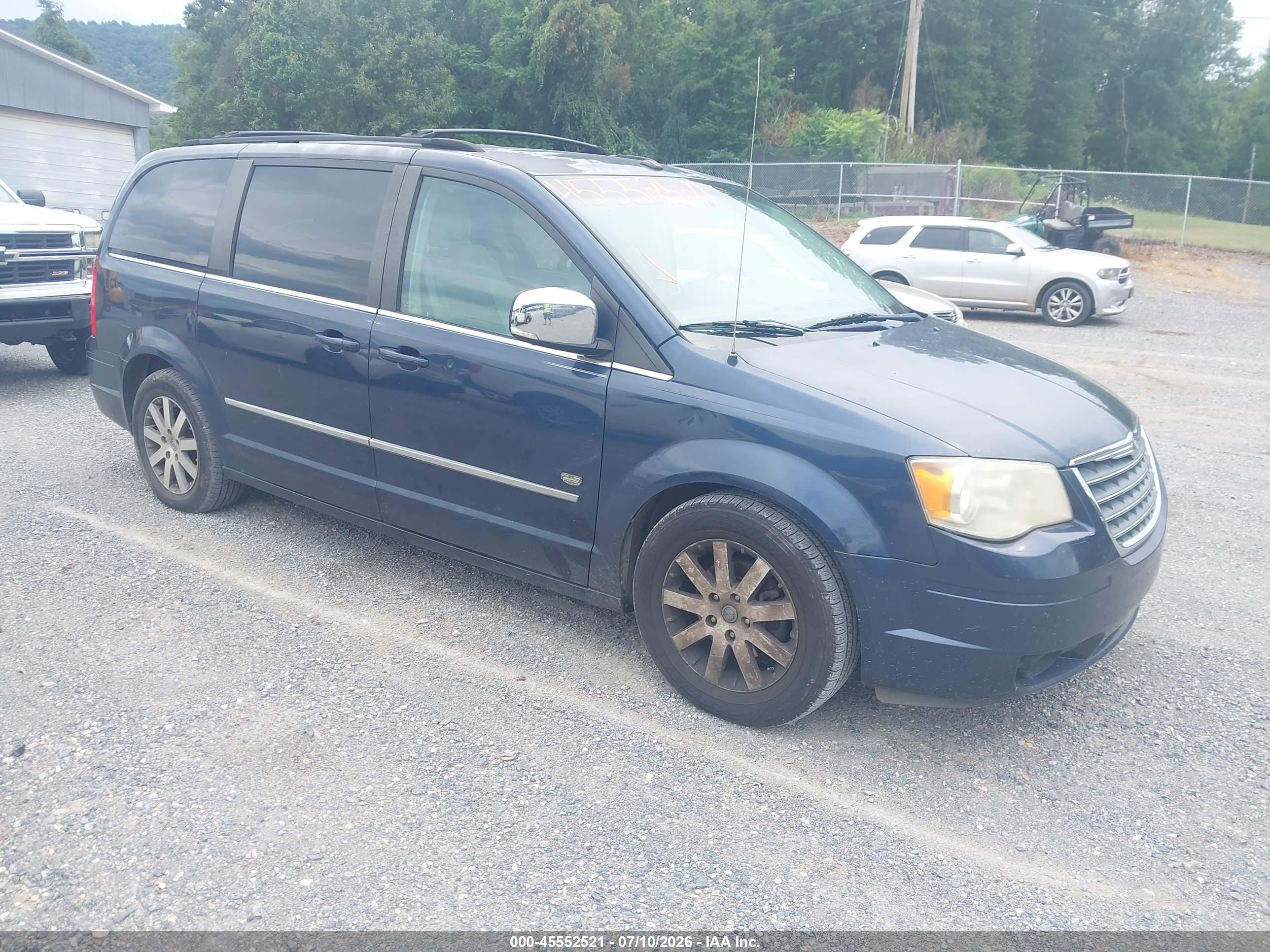 2009 Chrysler Town & Country Touring Blue vin: 2A8HR54169R676943