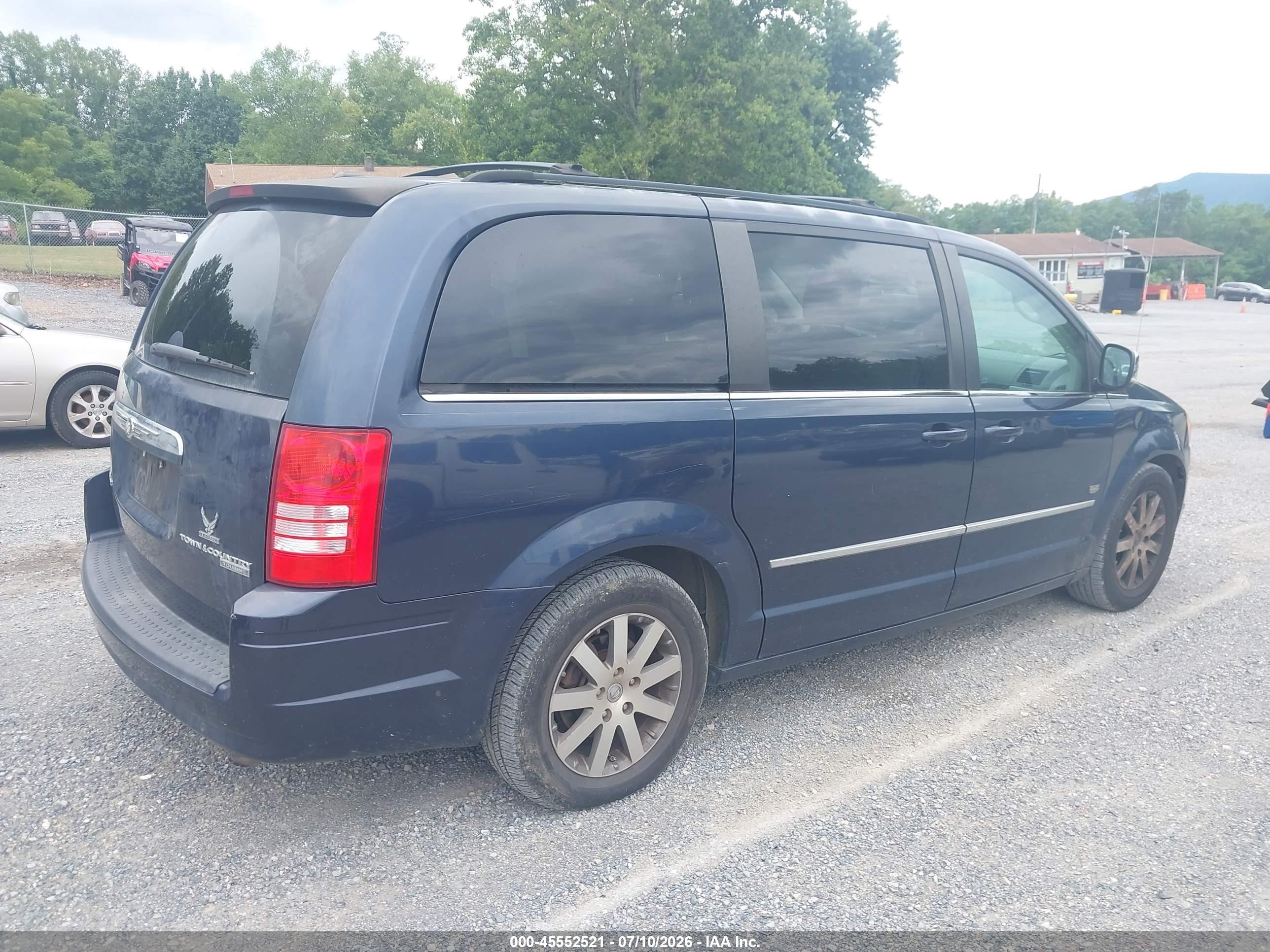2009 Chrysler Town & Country Touring Blue vin: 2A8HR54169R676943