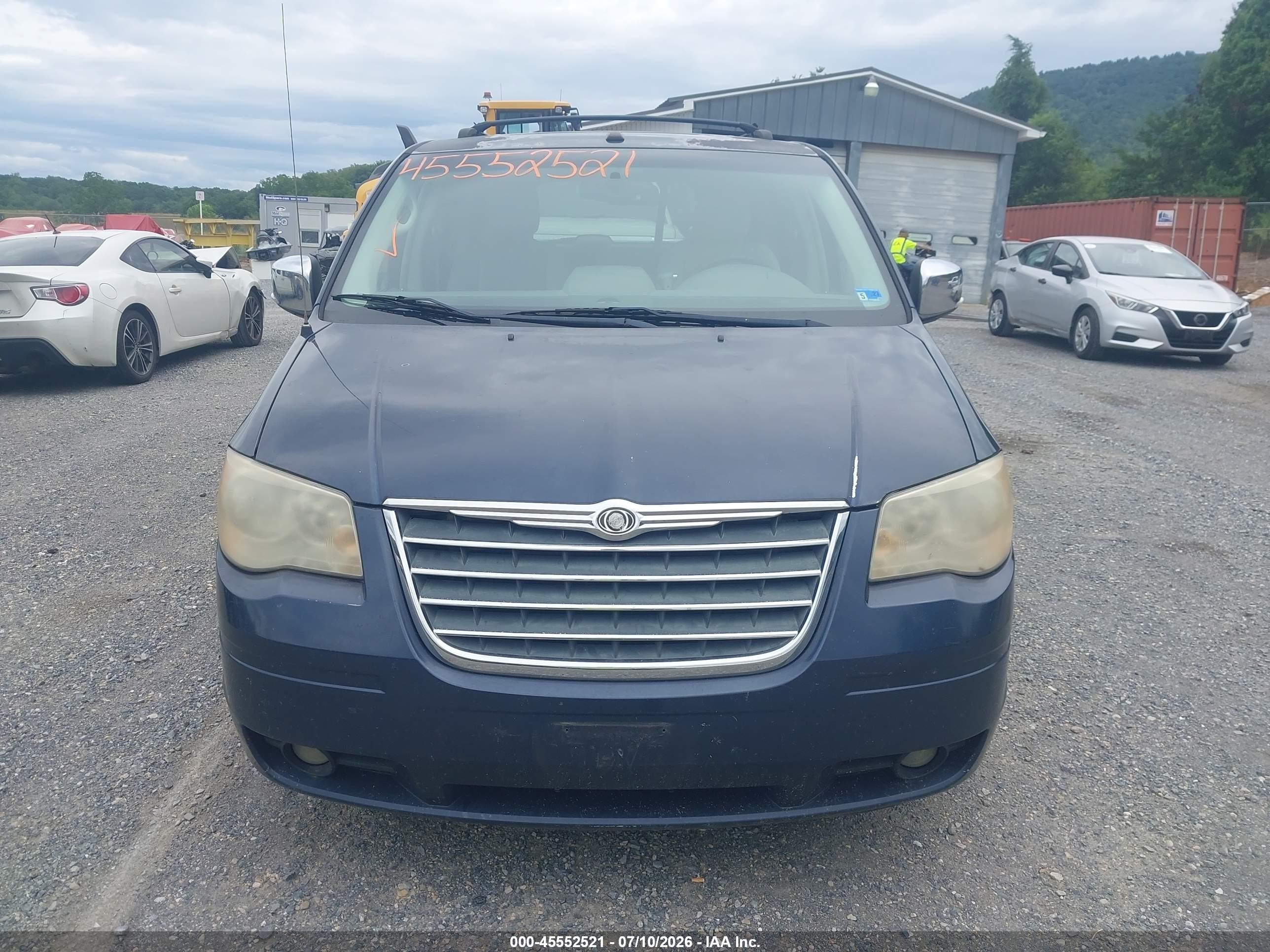 2009 Chrysler Town & Country Touring Blue vin: 2A8HR54169R676943