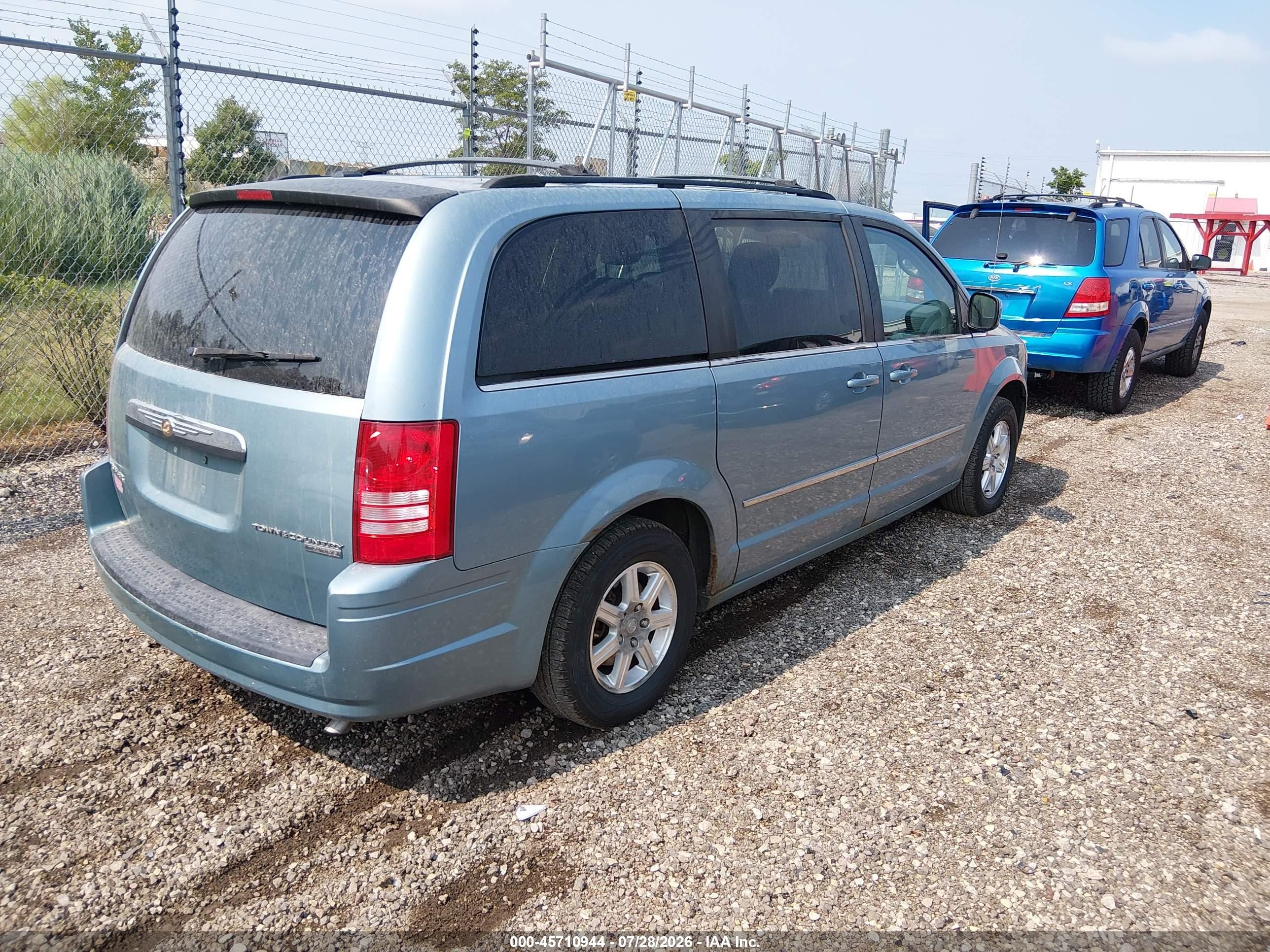2009 Chrysler Town & Country Touring Бирюзовый vin: 2A8HR54179R504081