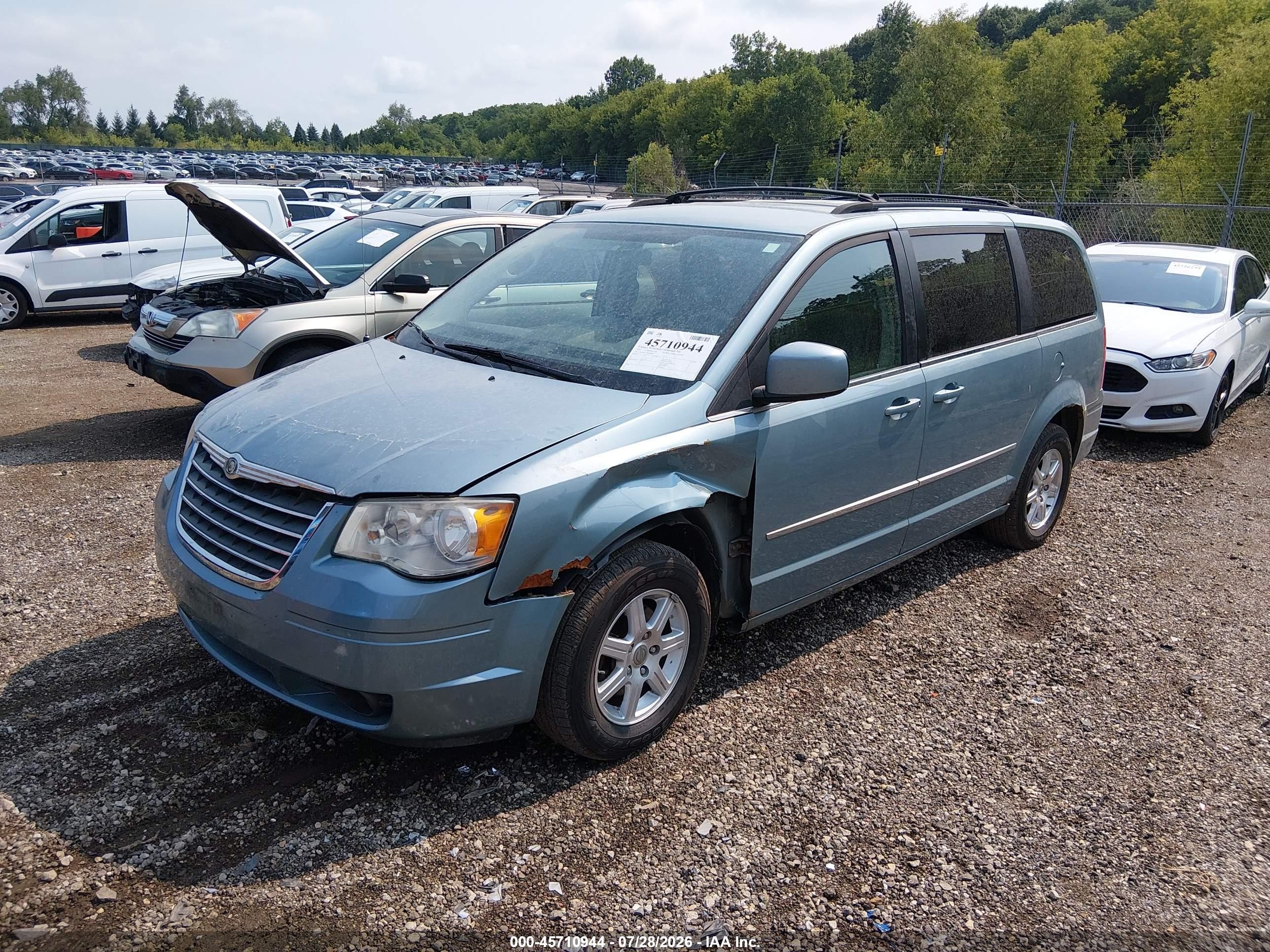 2009 Chrysler Town & Country Touring Бирюзовый vin: 2A8HR54179R504081