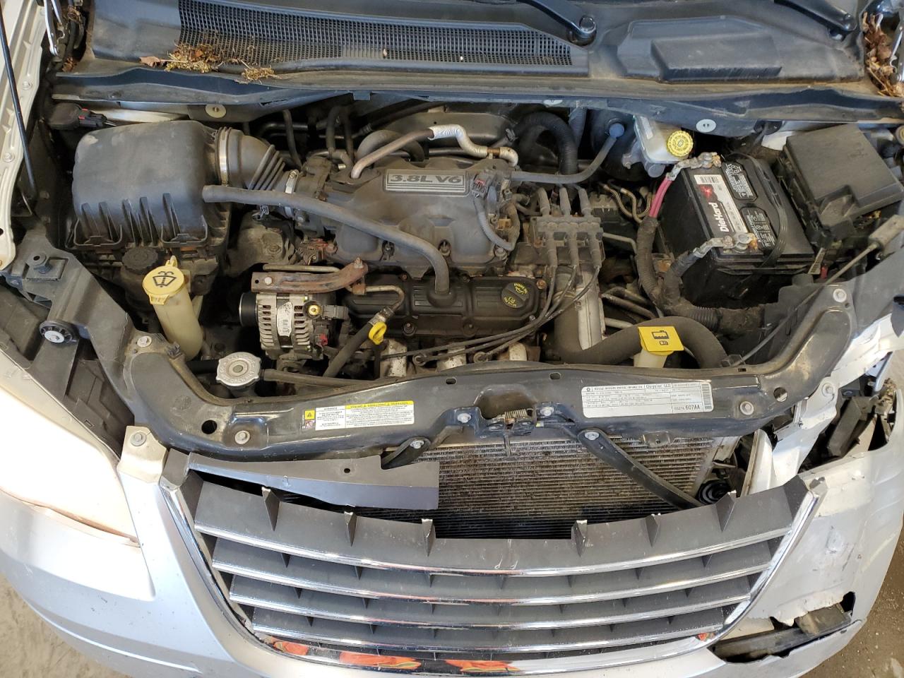 2009 Chrysler Town & Country Touring Серебряный vin: 2A8HR54179R525495