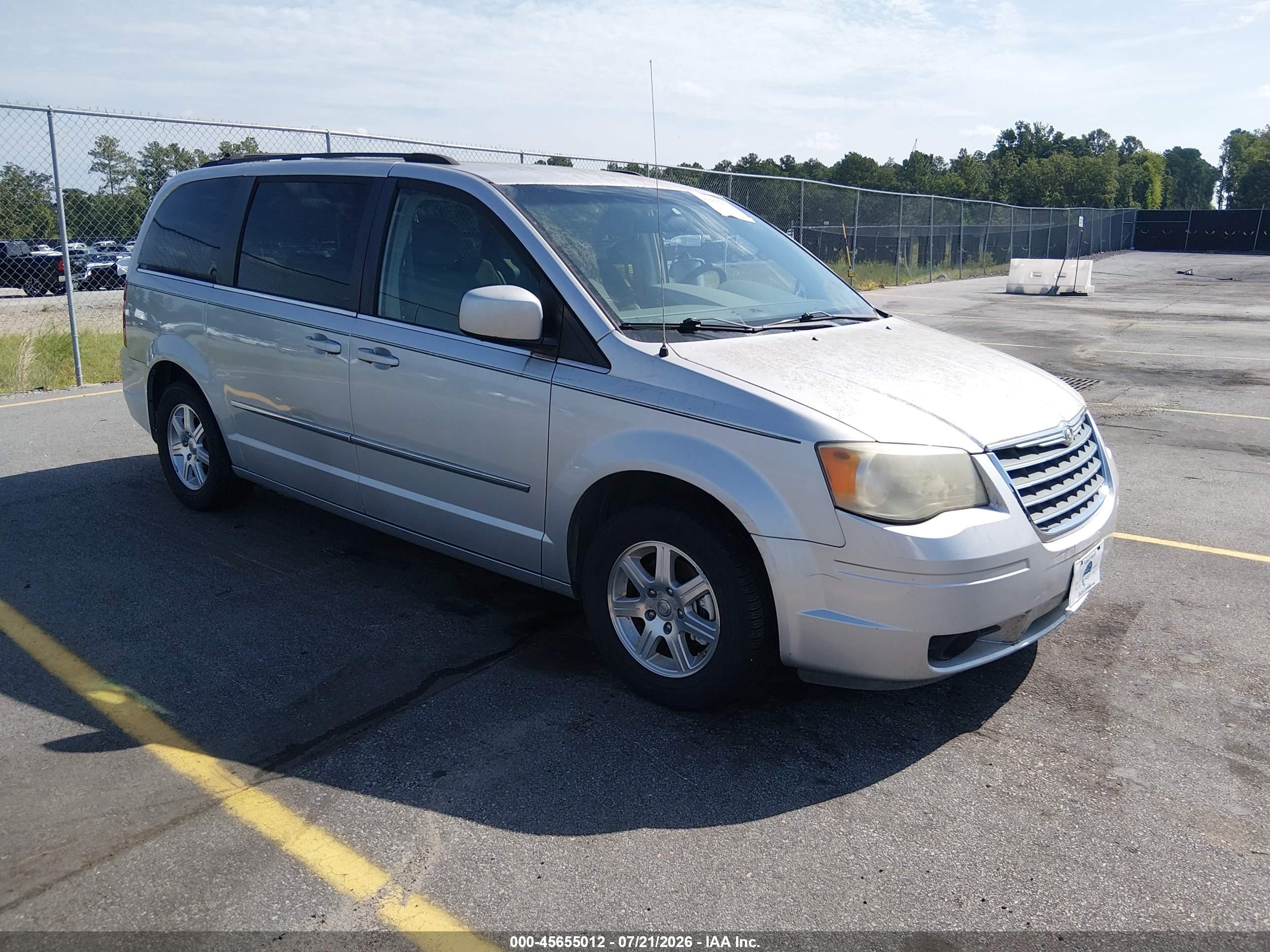 2009 Chrysler Town & Country Touring Серебряный vin: 2A8HR54179R673338