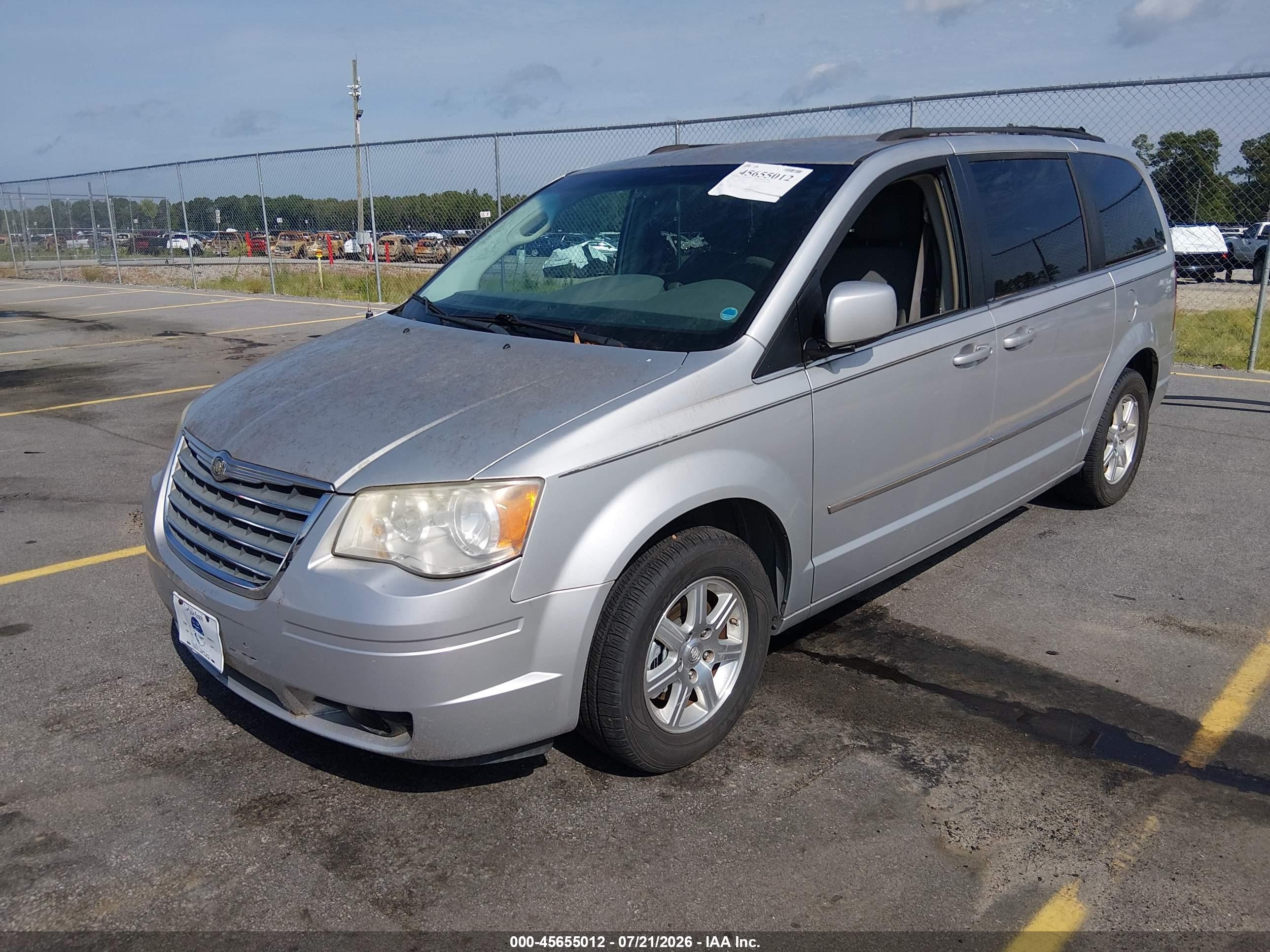 2009 Chrysler Town & Country Touring Серебряный vin: 2A8HR54179R673338
