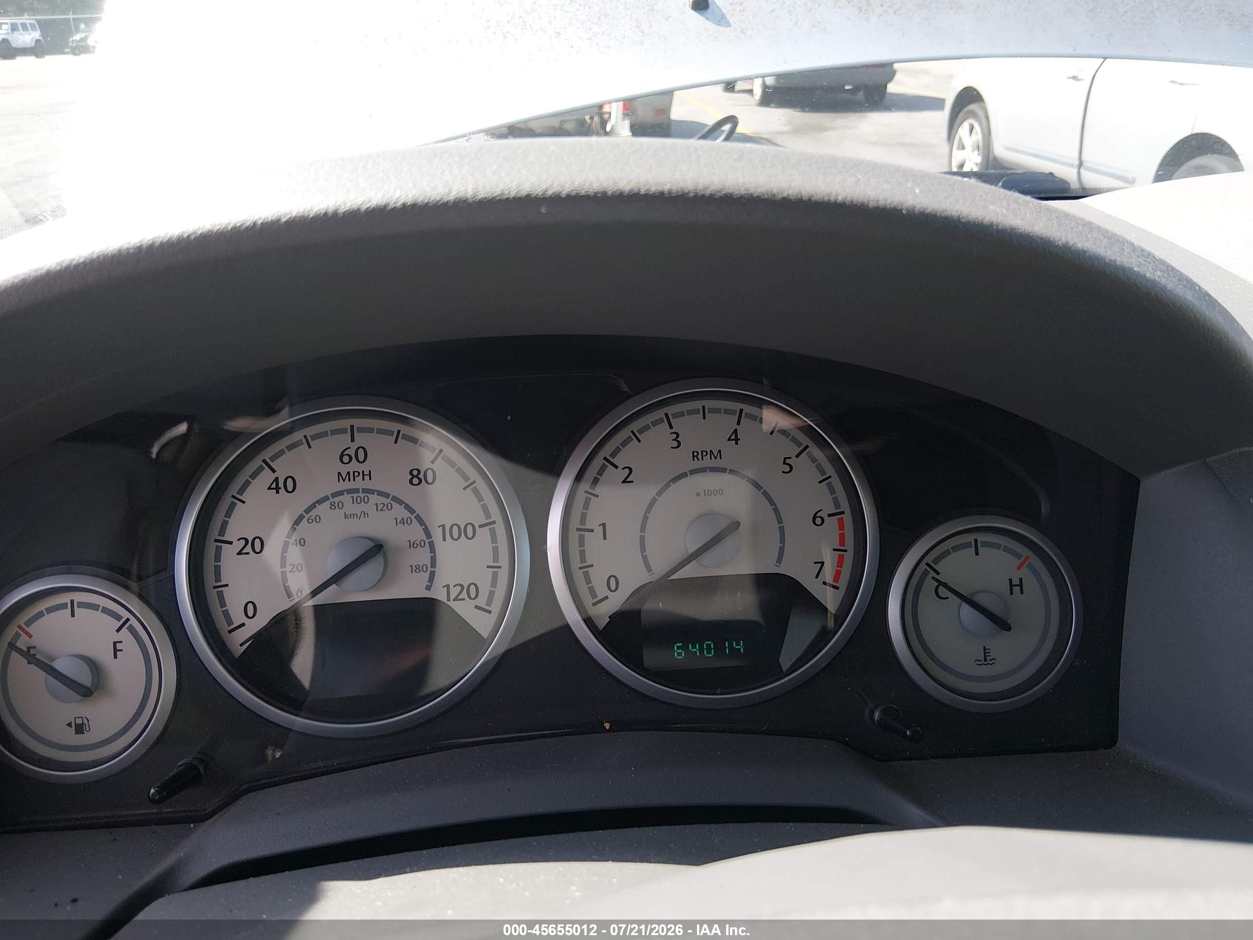 2009 Chrysler Town & Country Touring Серебряный vin: 2A8HR54179R673338