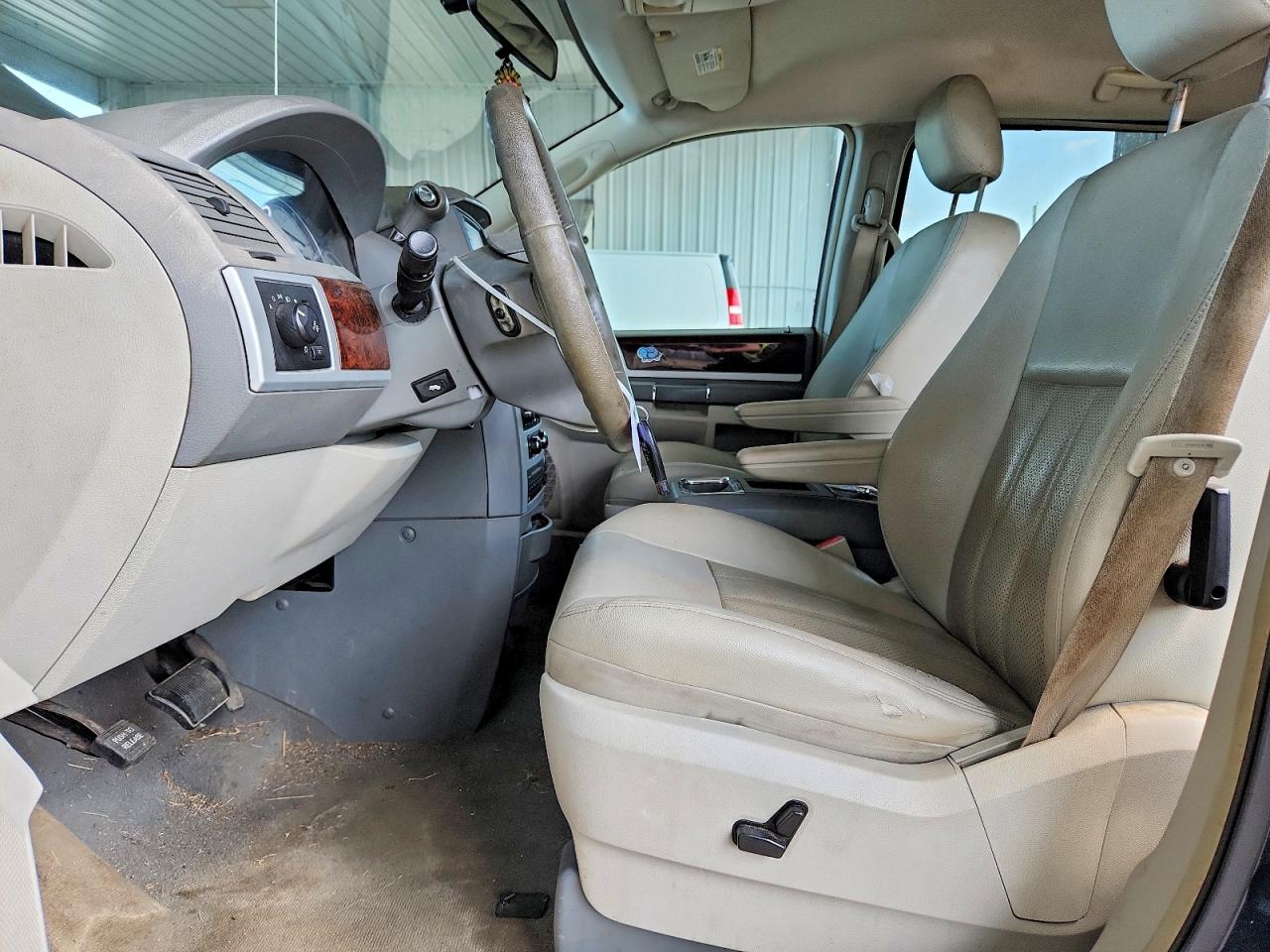 2009 Chrysler Town & Country Touring Blue vin: 2A8HR54189R635679