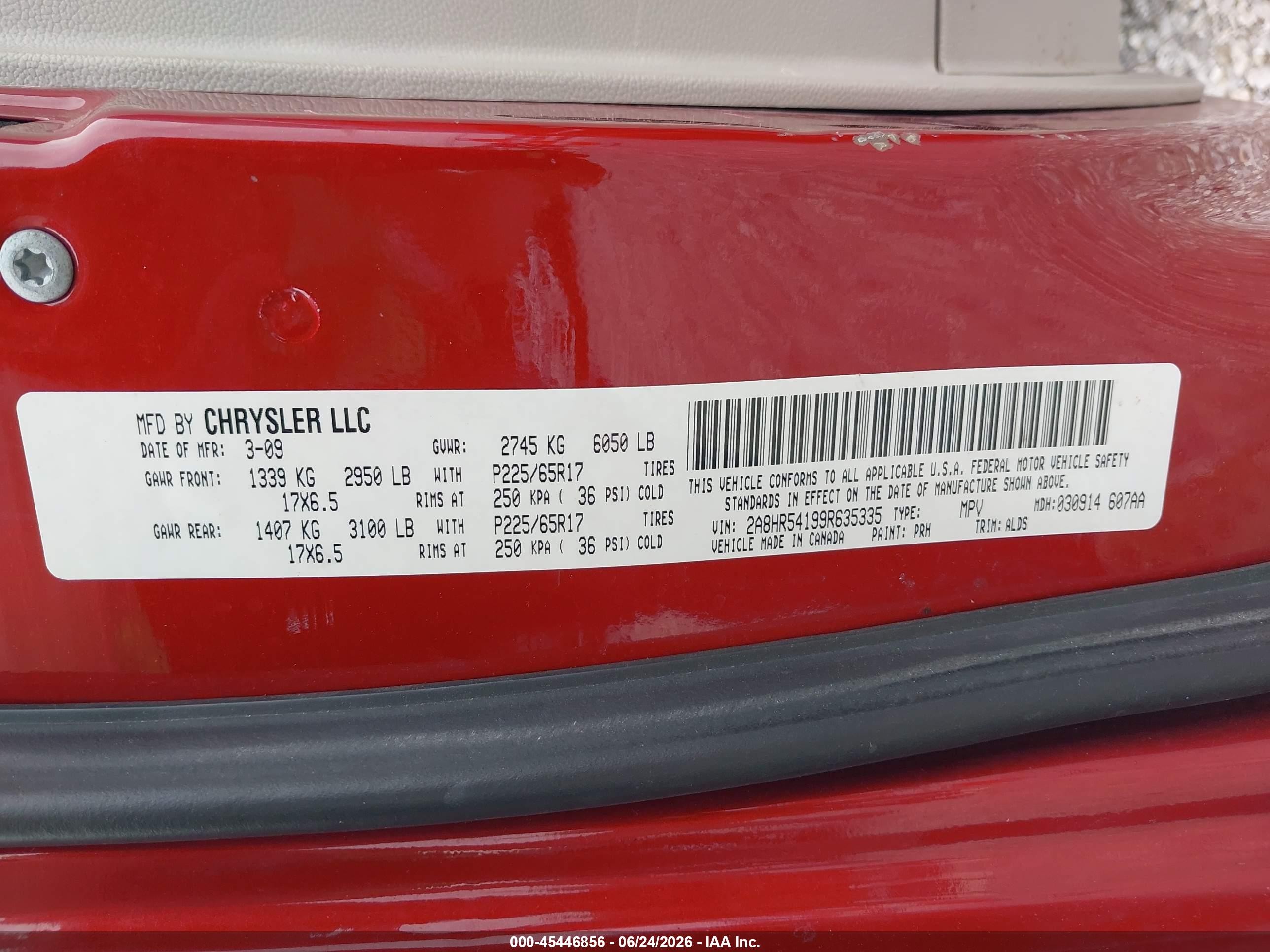 2009 Chrysler Town & Country Touring Red vin: 2A8HR54199R635335