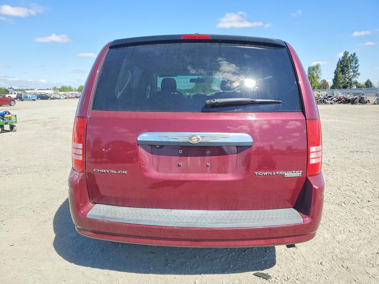 2009 Chrysler Town & Country Touring Темно-бордовый vin: 2A8HR541X9R509775