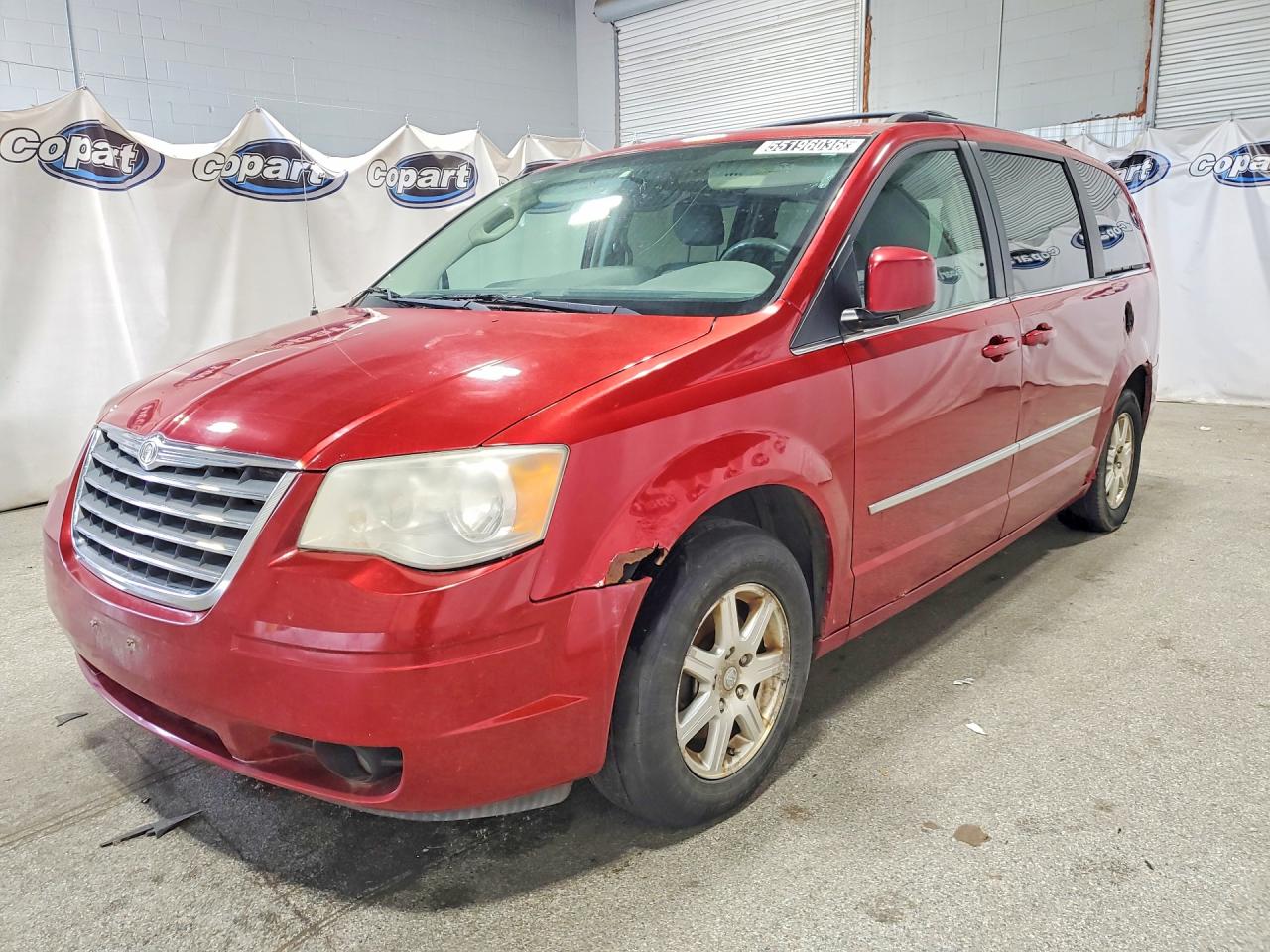 2009 Chrysler Town & Country Touring Красный vin: 2A8HR541X9R547779
