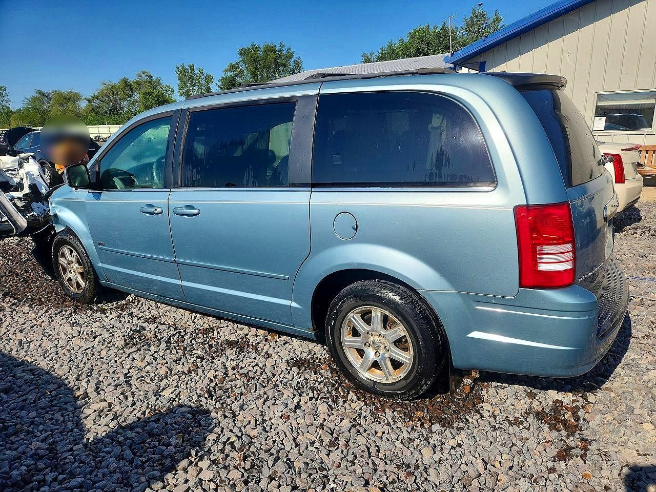 2008 Chrysler Town & Country Touring Blue vin: 2A8HR54P08R709261