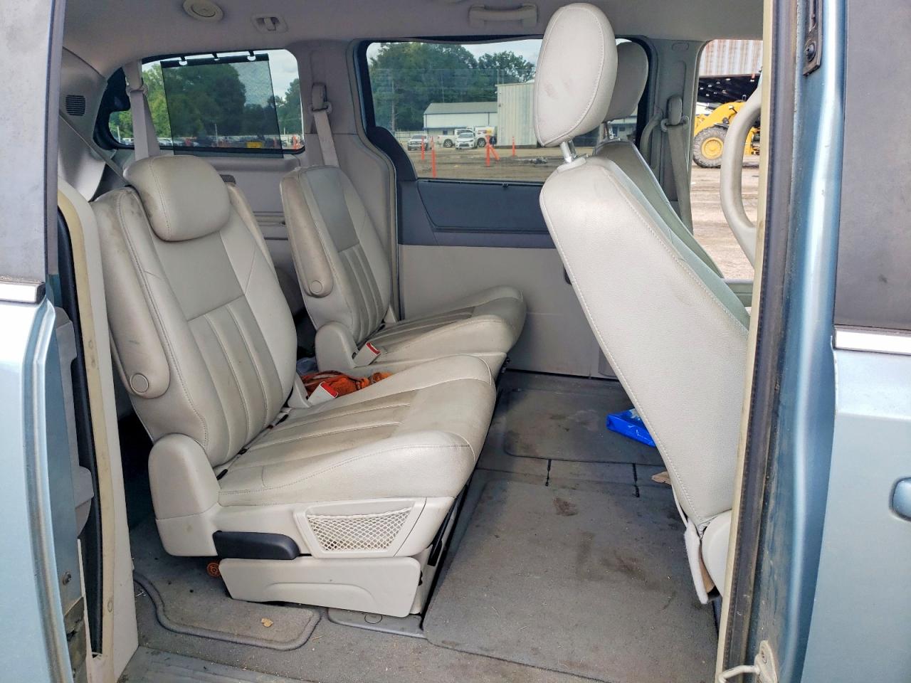 2008 Chrysler Town & Country Touring Blue vin: 2A8HR54P18R733147