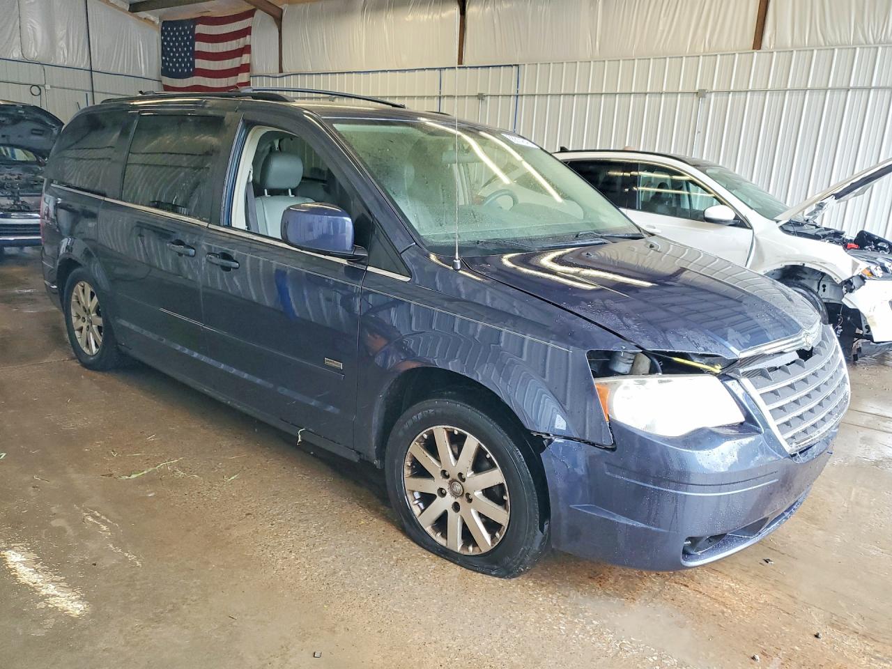 2008 Chrysler Town & Country Touring Blue vin: 2A8HR54P18R842790