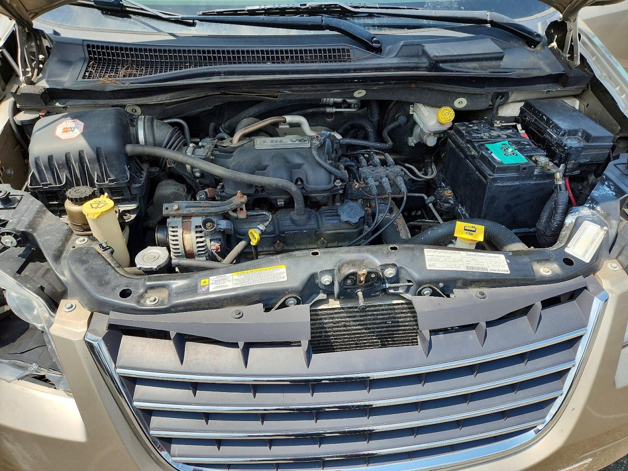2008 Chrysler Town & Country Touring Бежевый vin: 2A8HR54P28R682161
