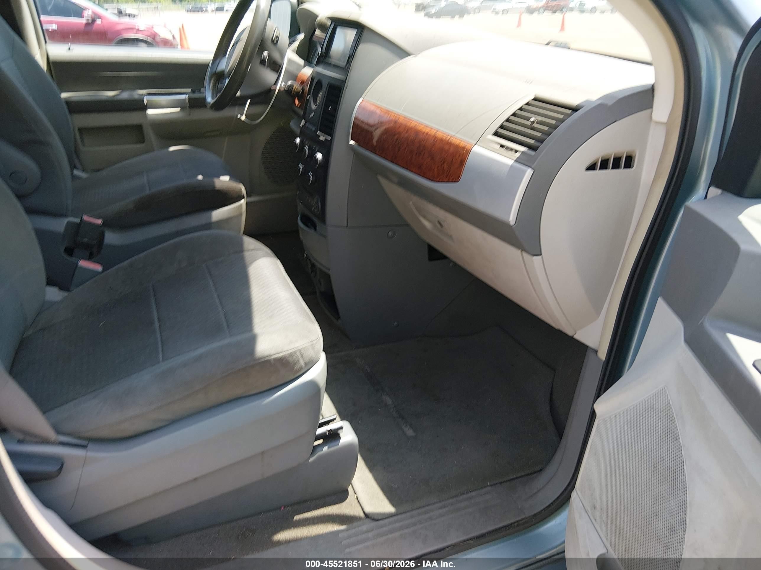 2008 Chrysler Town & Country Touring Blue vin: 2A8HR54P38R754002