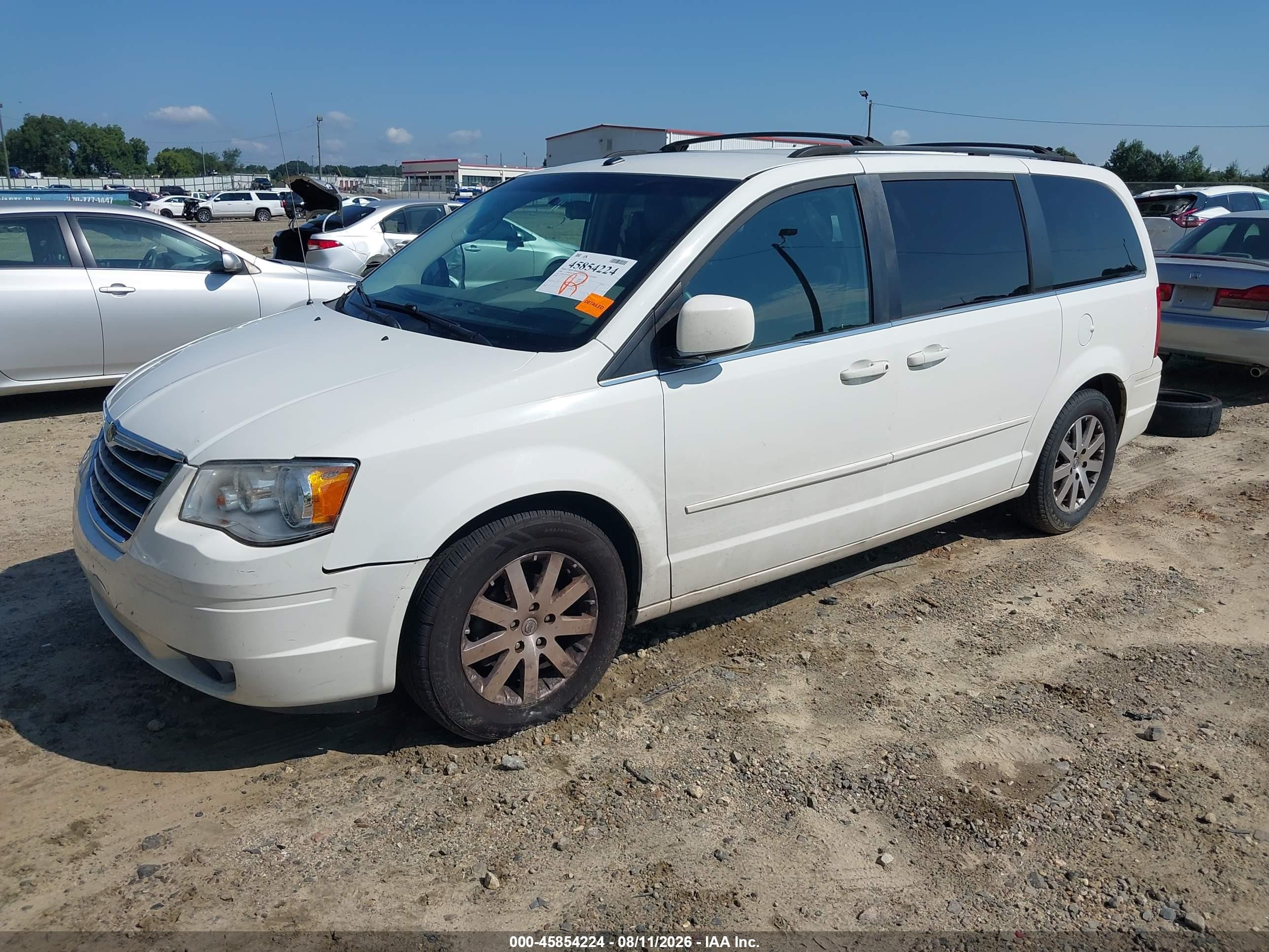 2008 Chrysler Town & Country Touring Белый vin: 2A8HR54P48R666947