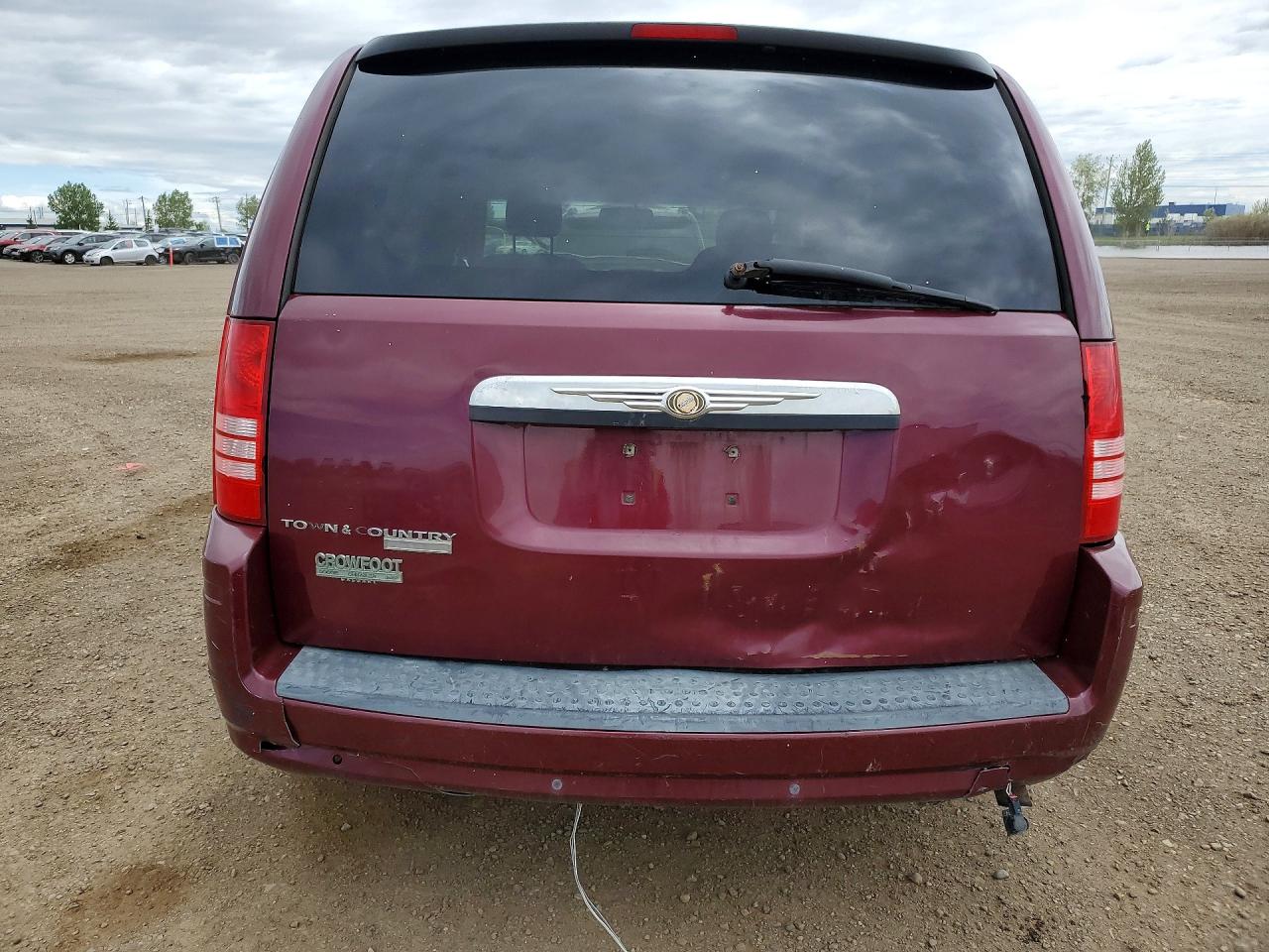 2008 Chrysler Town & Country Touring Бордовый vin: 2A8HR54P48R804602