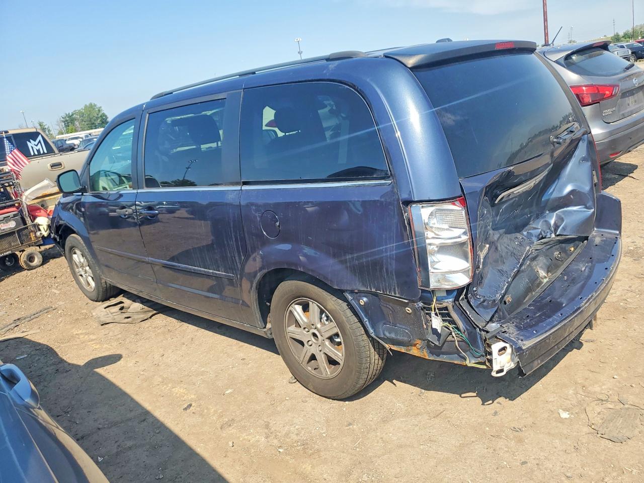 2008 Chrysler Town & Country Touring Blue vin: 2A8HR54P58R721695
